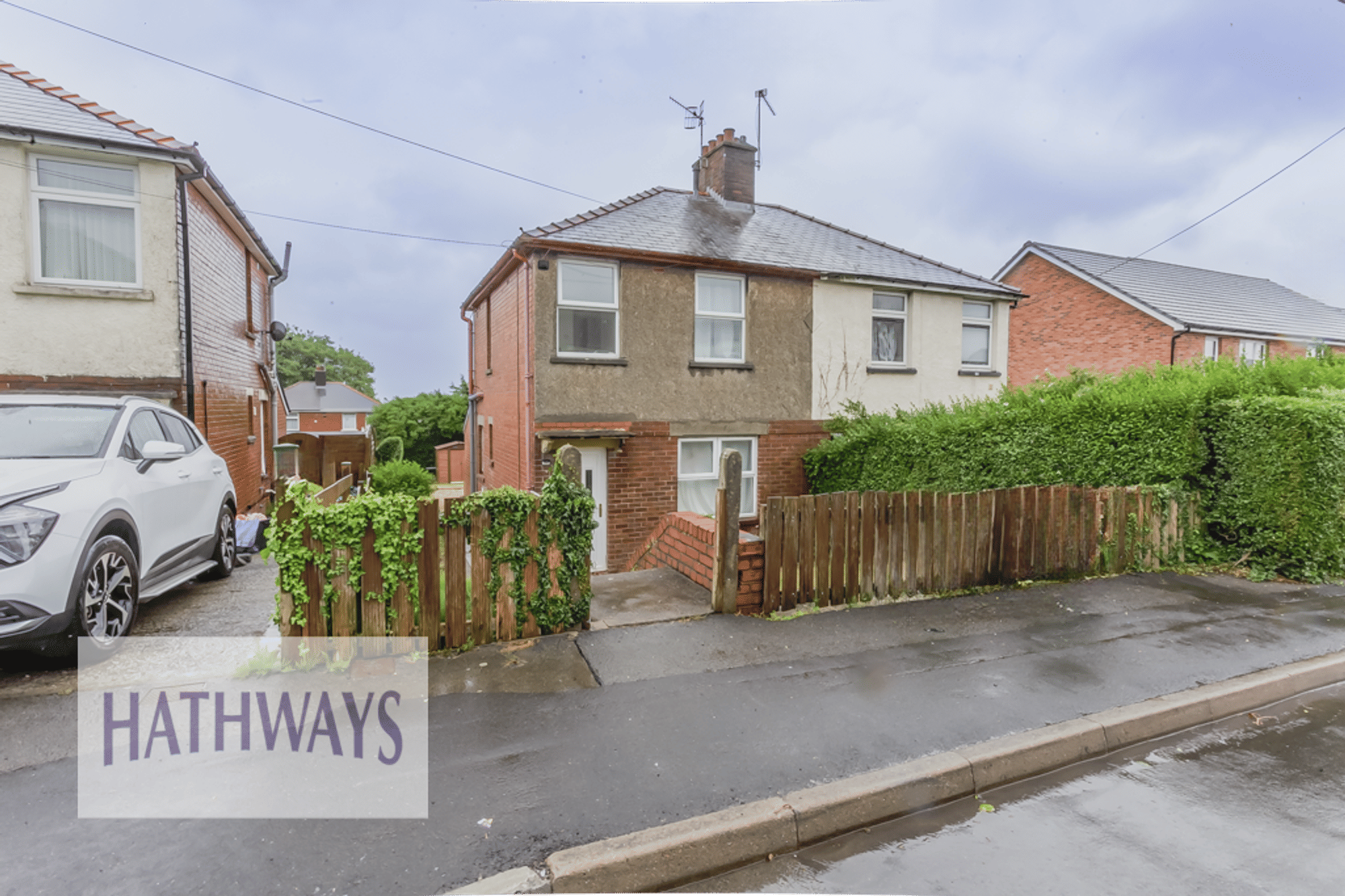3 bed semi-detached house for sale in South Avenue, Pontypool  - Property Image 3