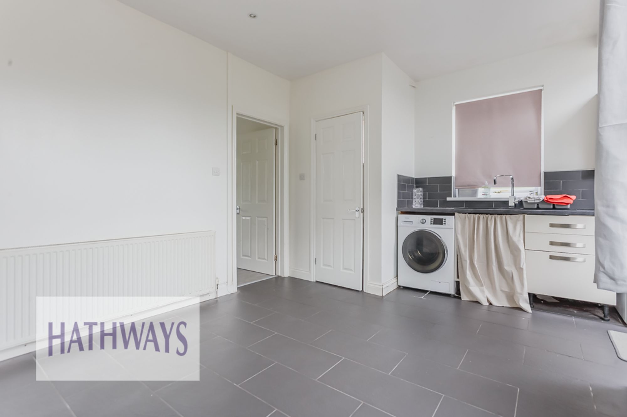 3 bed semi-detached house for sale in South Avenue, Pontypool  - Property Image 12