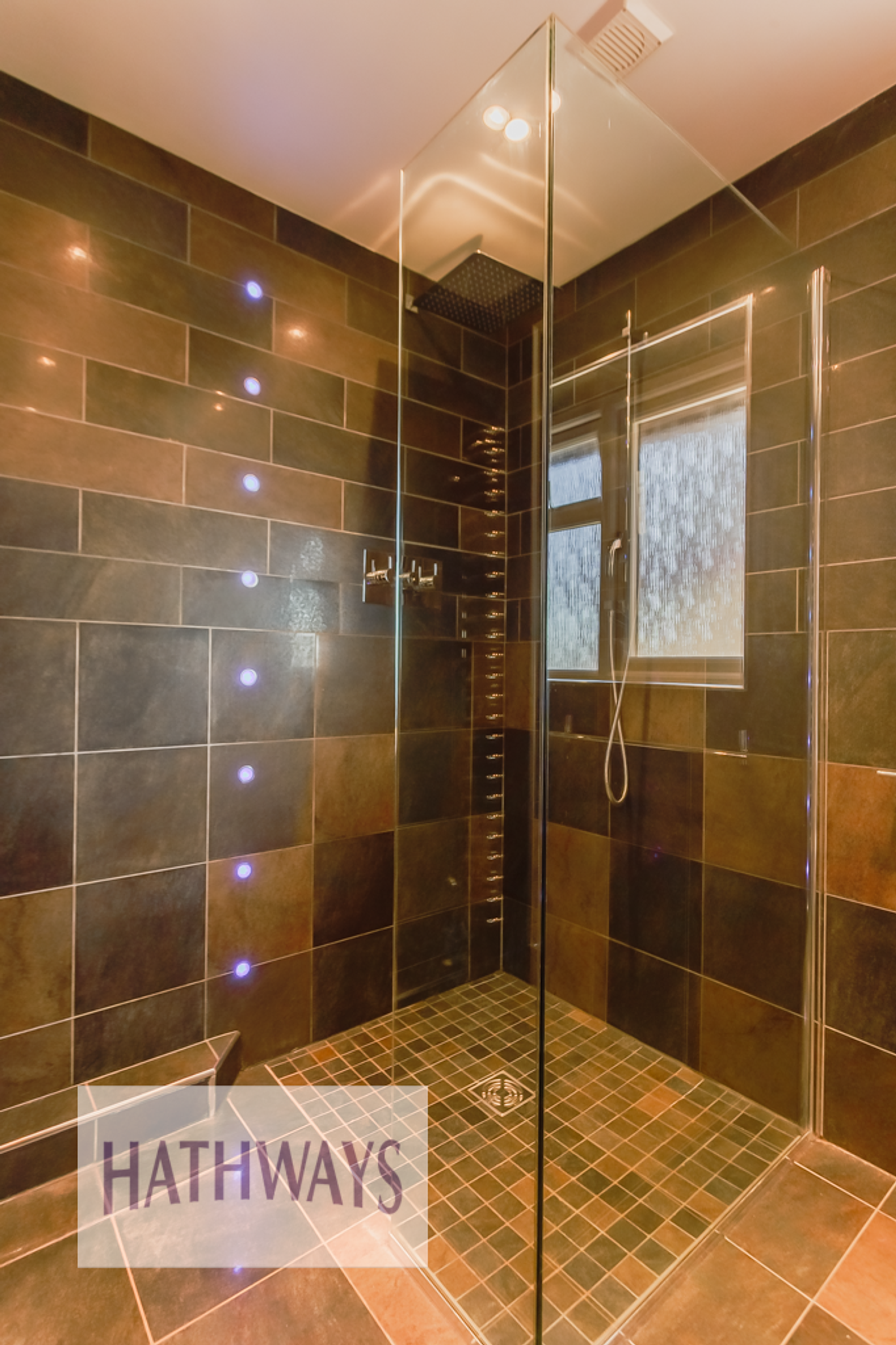 5 bed detached house for sale in Primrose Court, Cwmbran 46