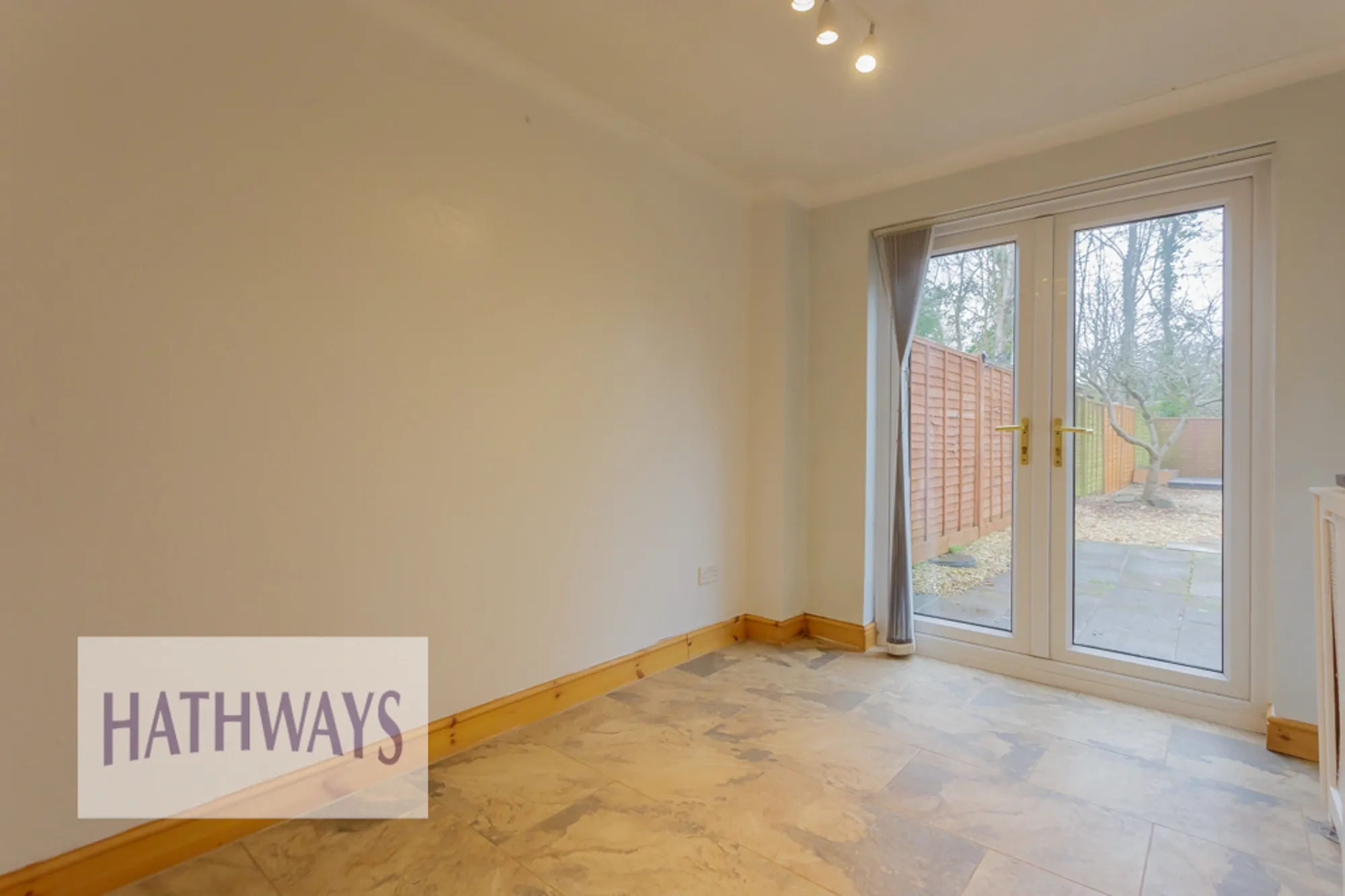 3 bed semi-detached house for sale in Forge Close, Newport  - Property Image 7