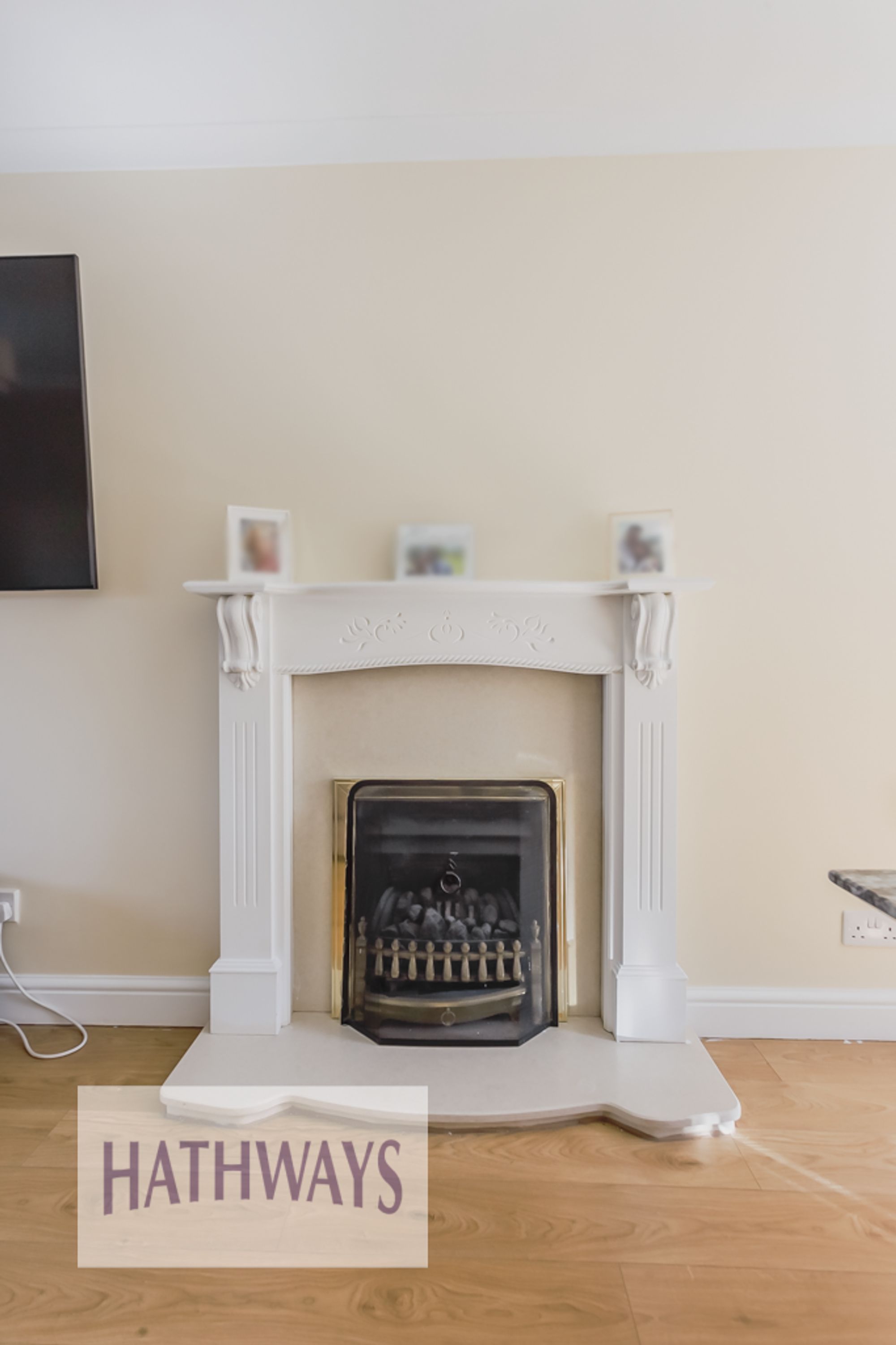 3 bed mid-terraced house to rent in Cwrt Glas, Cwmbran  - Property Image 11