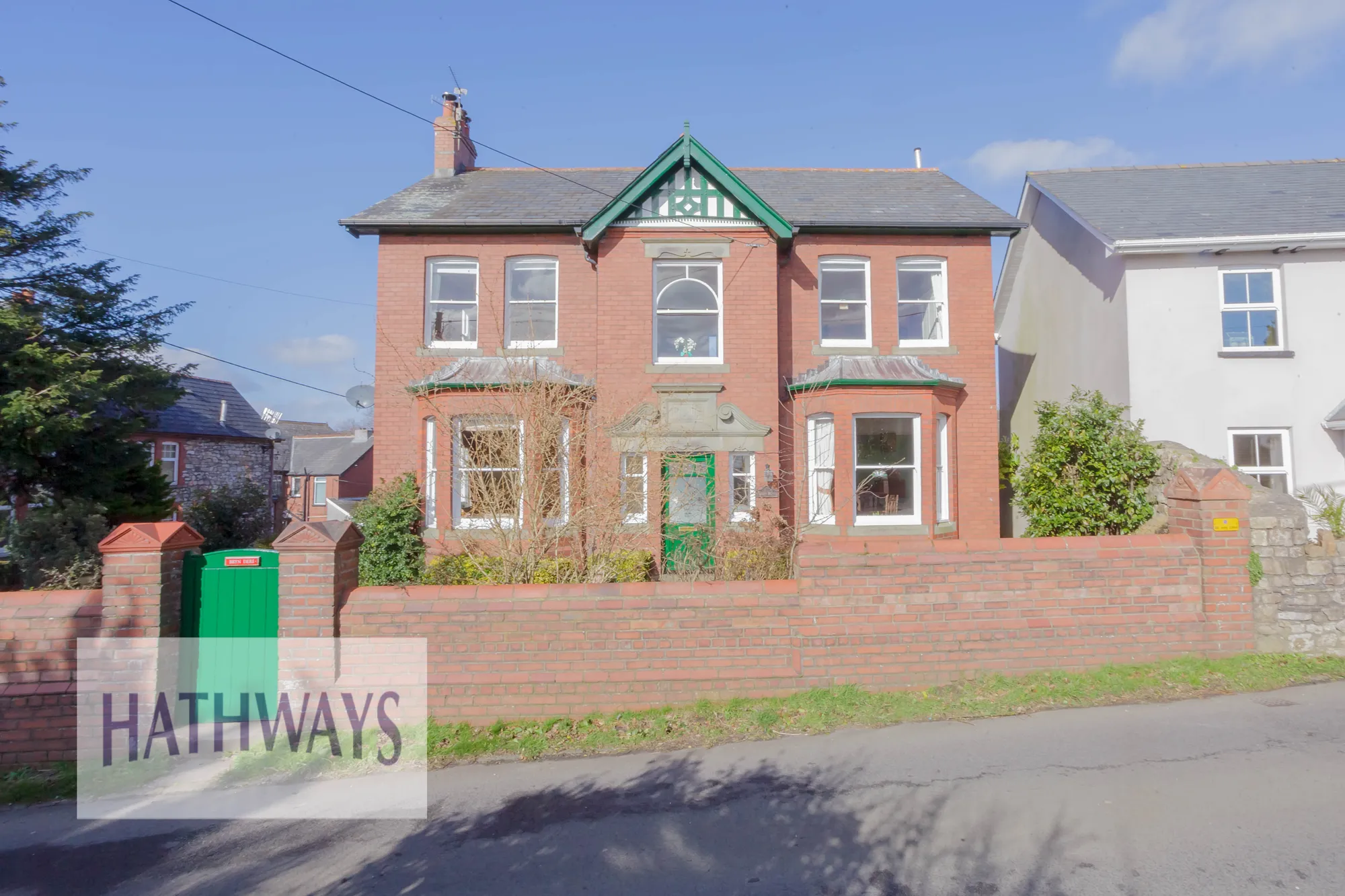 5 bed detached house for sale in Old Penygarn, Pontypool - Property Image 1
