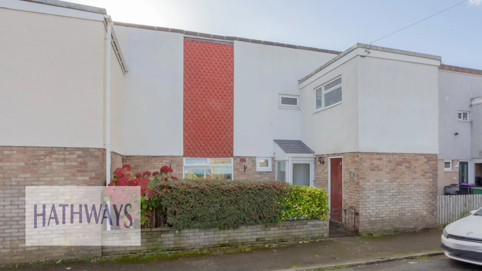 3 bed terraced house for sale in Lancaster Road, Pontypool - Property Image 1