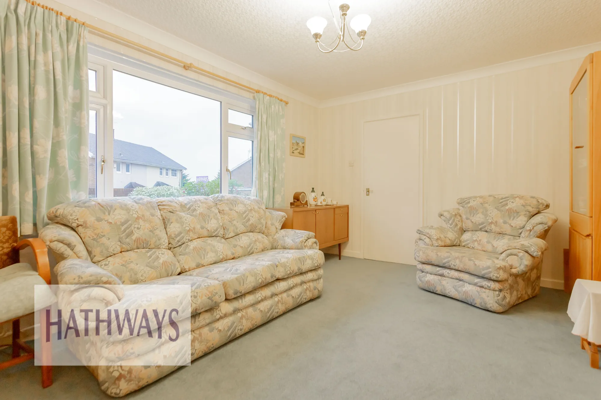 3 bed house for sale in Caernarvon Crescent, Cwmbran  - Property Image 8