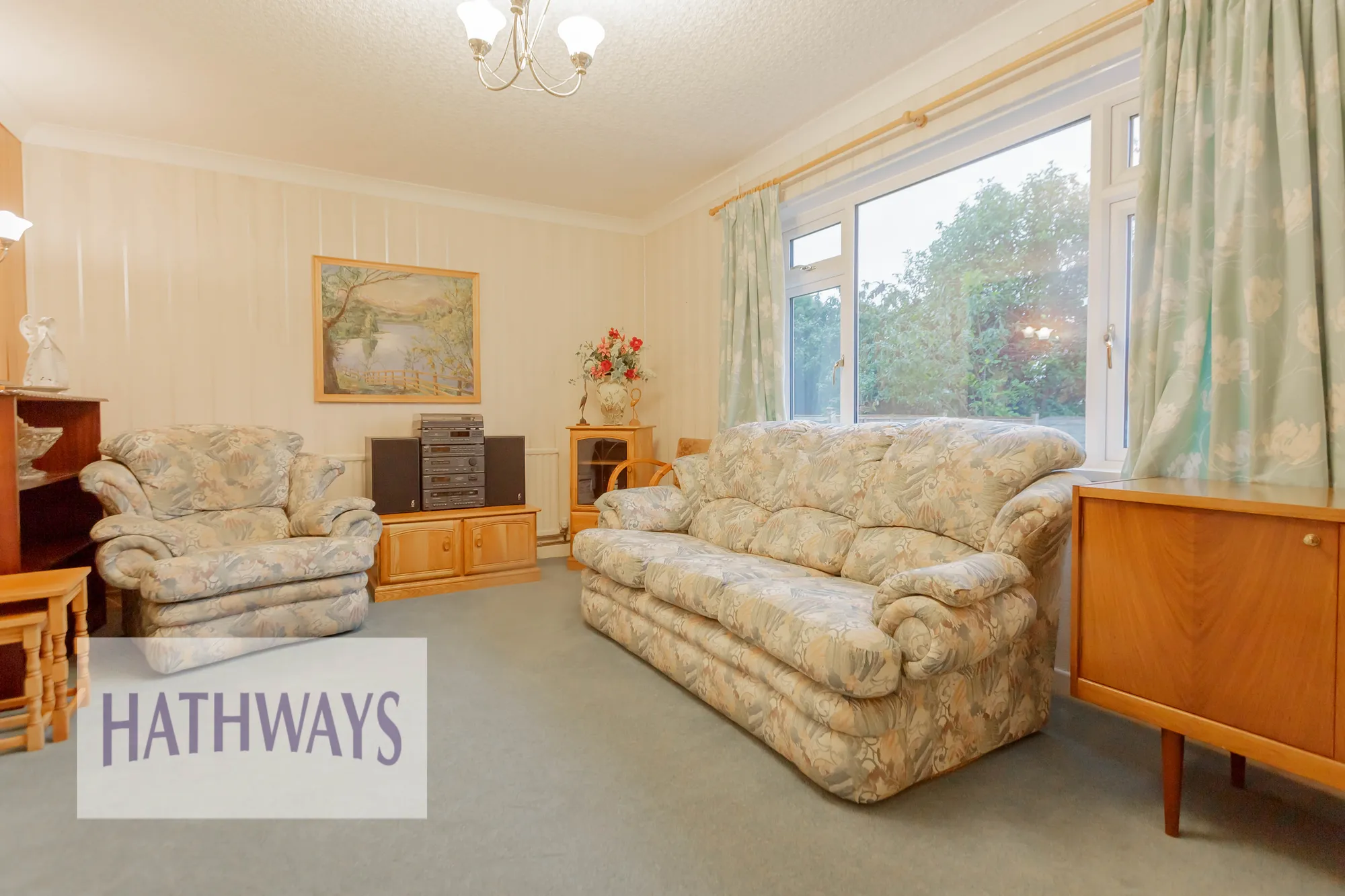 3 bed house for sale in Caernarvon Crescent, Cwmbran  - Property Image 4