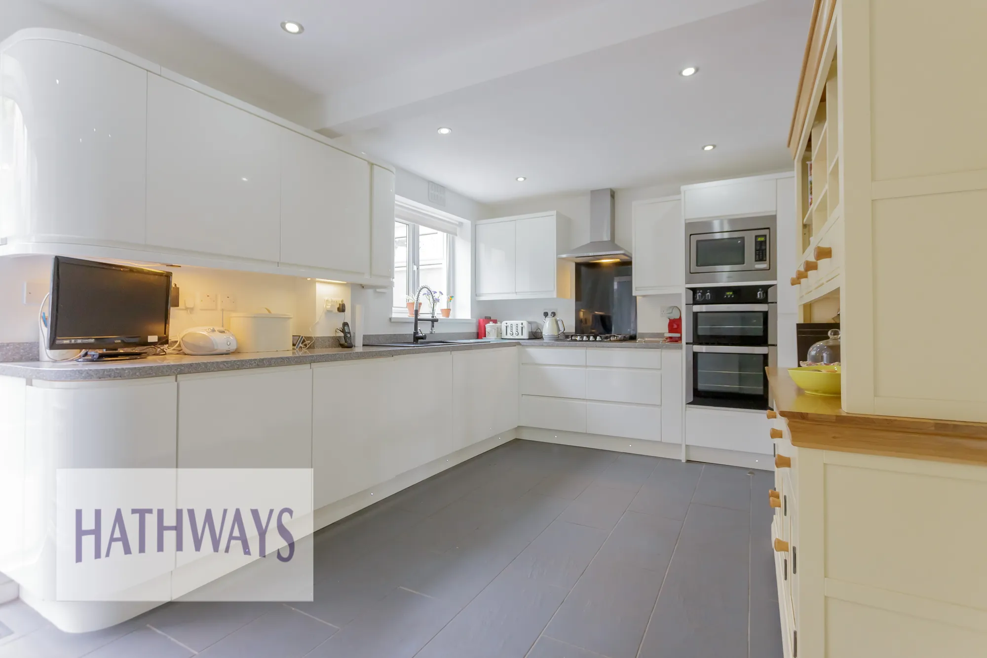 4 bed detached house for sale in Oaklands View, Cwmbran  - Property Image 17