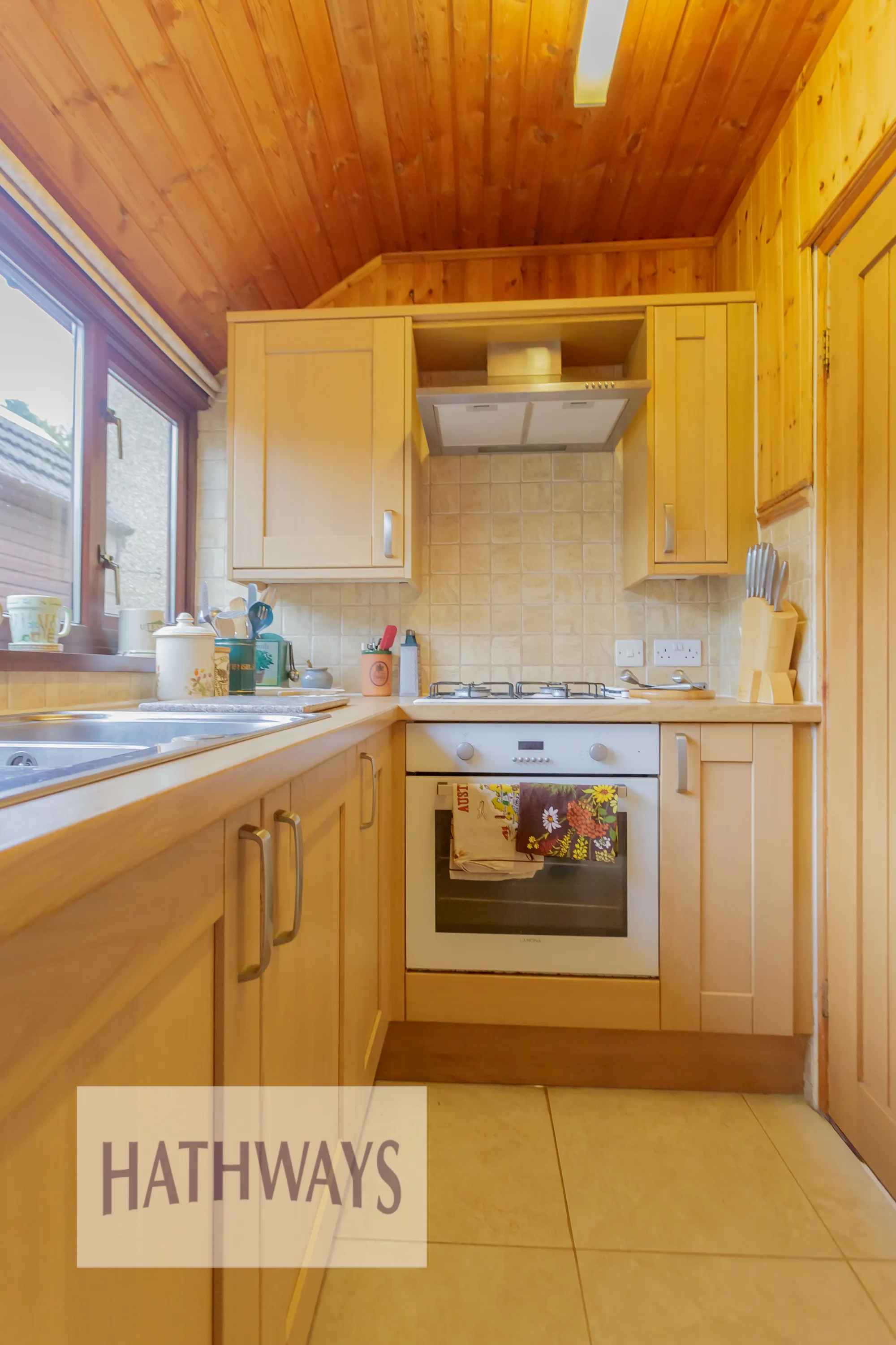2 bed semi-detached house for sale in Sycamore Road, Pontypool  - Property Image 13