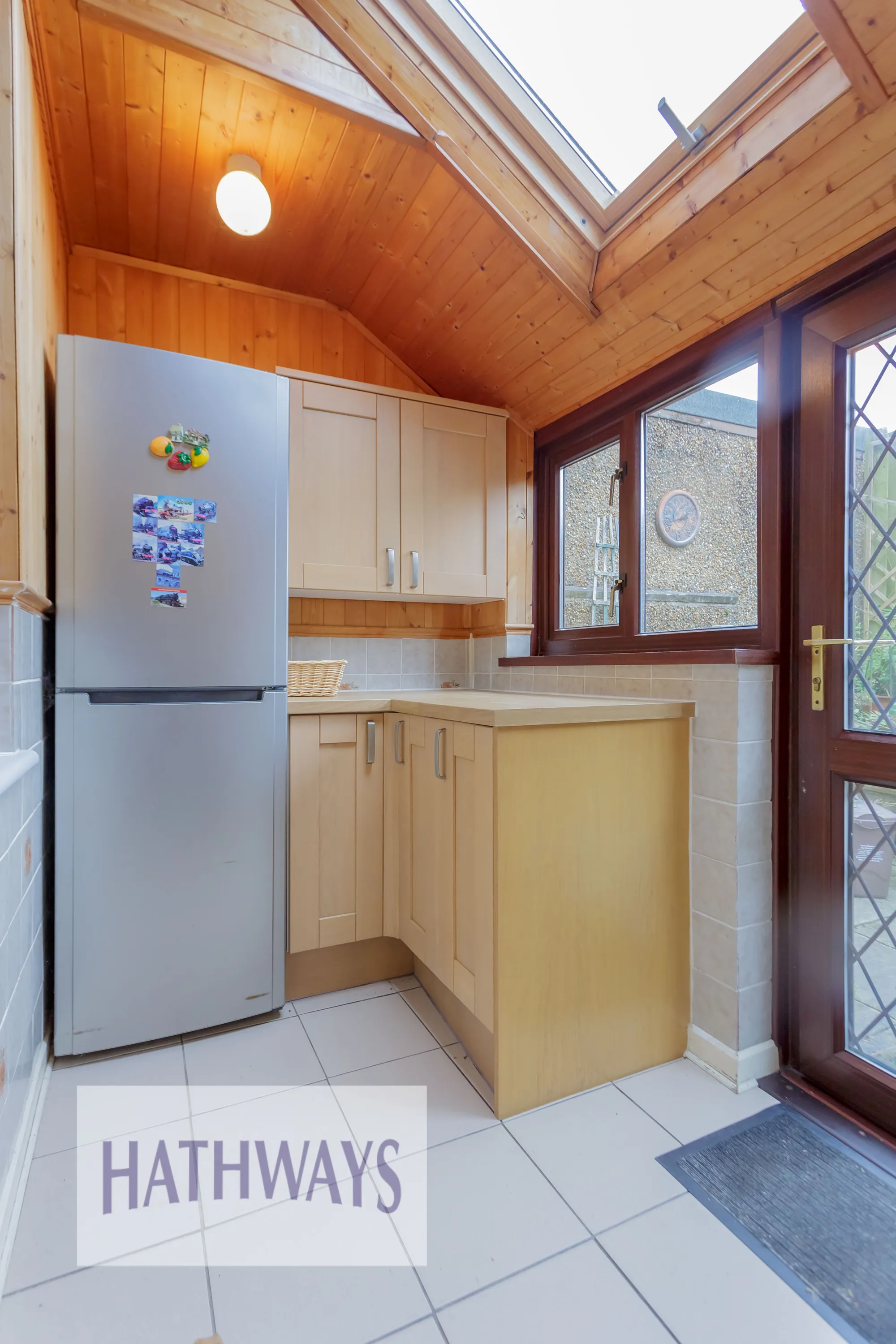 2 bed semi-detached house for sale in Sycamore Road, Pontypool  - Property Image 16