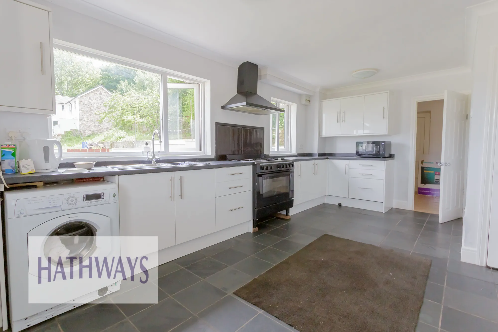4 bed detached house for sale in Bulmore Road, Newport 7