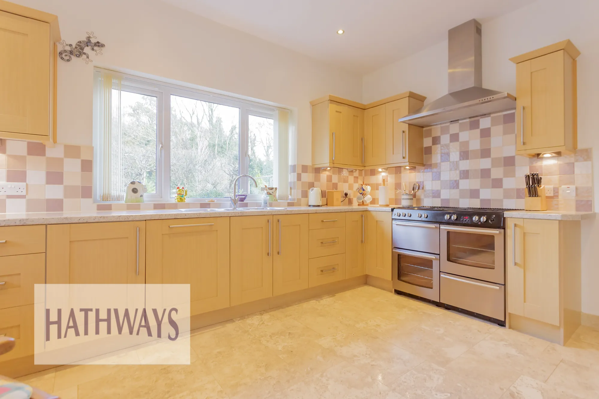 4 bed detached house for sale in Five Locks Road, Cwmbran  - Property Image 19