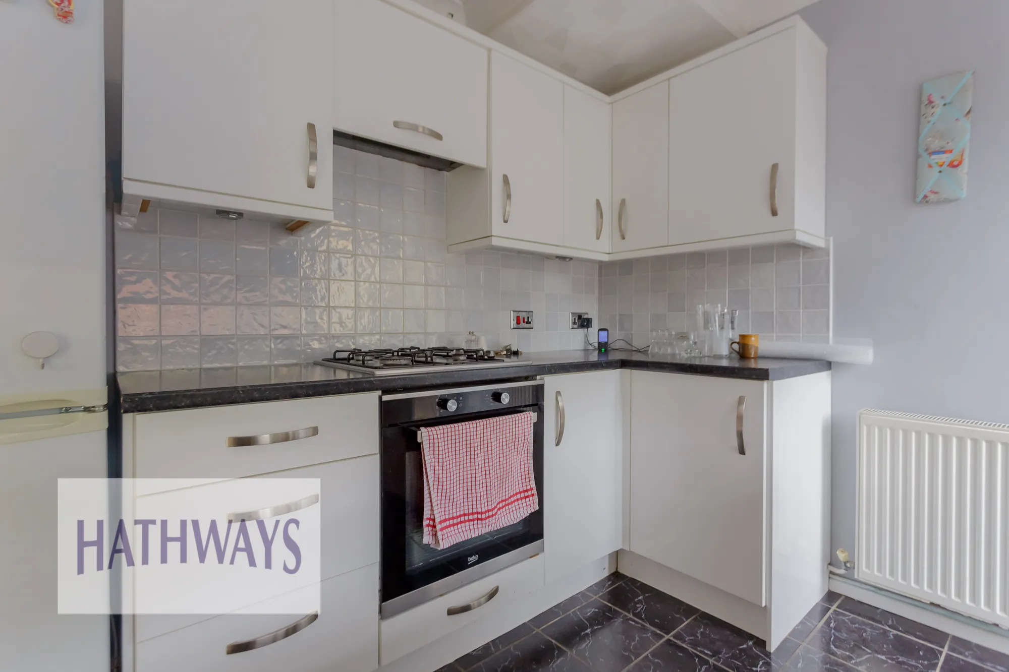 3 bed terraced house for sale in Berkeley Crescent, Pontypool  - Property Image 11