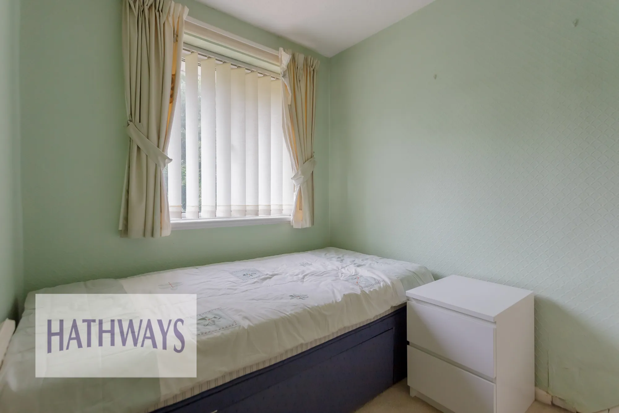 3 bed terraced house for sale in Berkeley Crescent, Pontypool  - Property Image 24