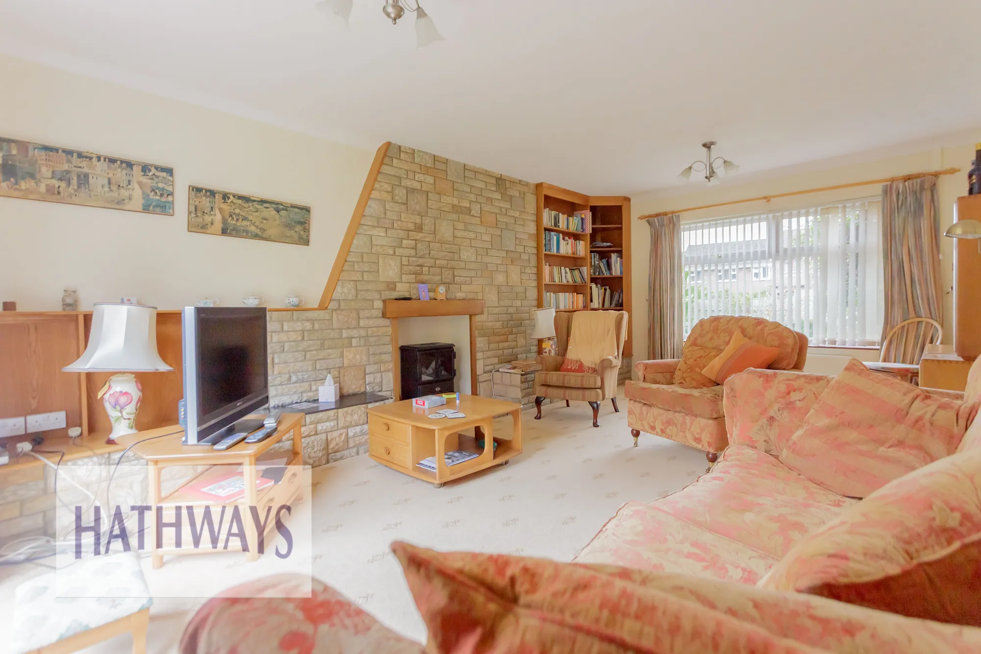 4 bed detached house for sale in Upper Cwmbran Road, Cwmbran  - Property Image 11
