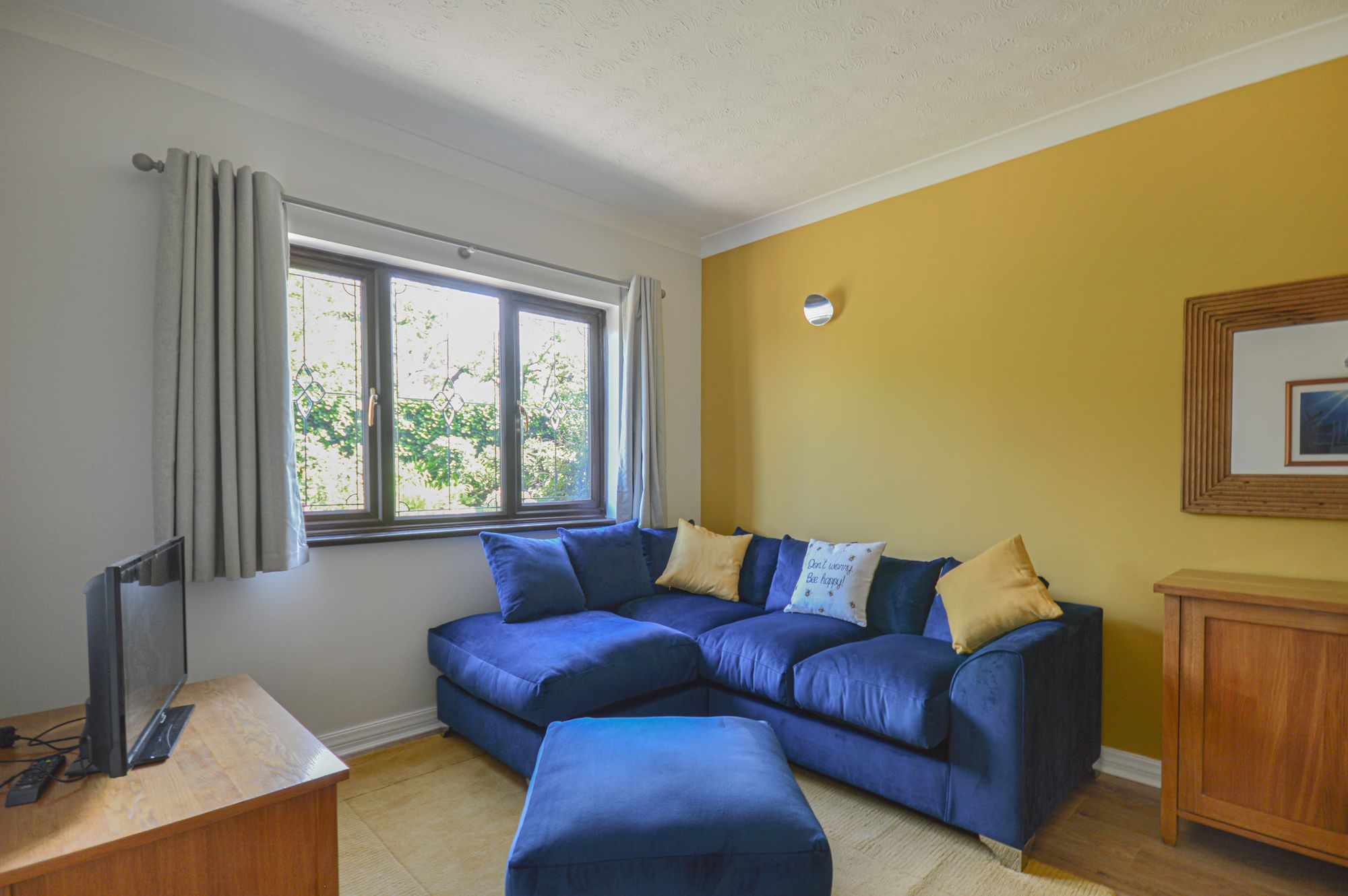 2 bed flat to rent in Uskvale Mews, Newport 5