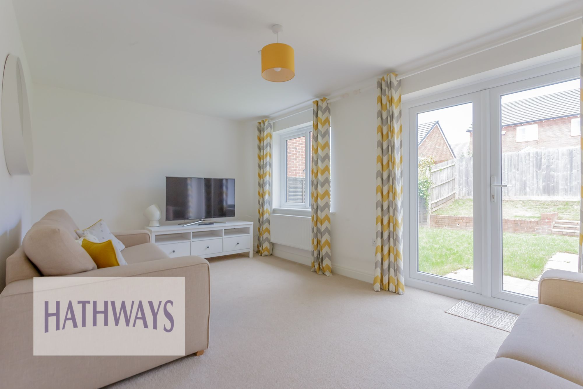 3 bed detached house to rent in Oakfield Grange, Cwmbran  - Property Image 10