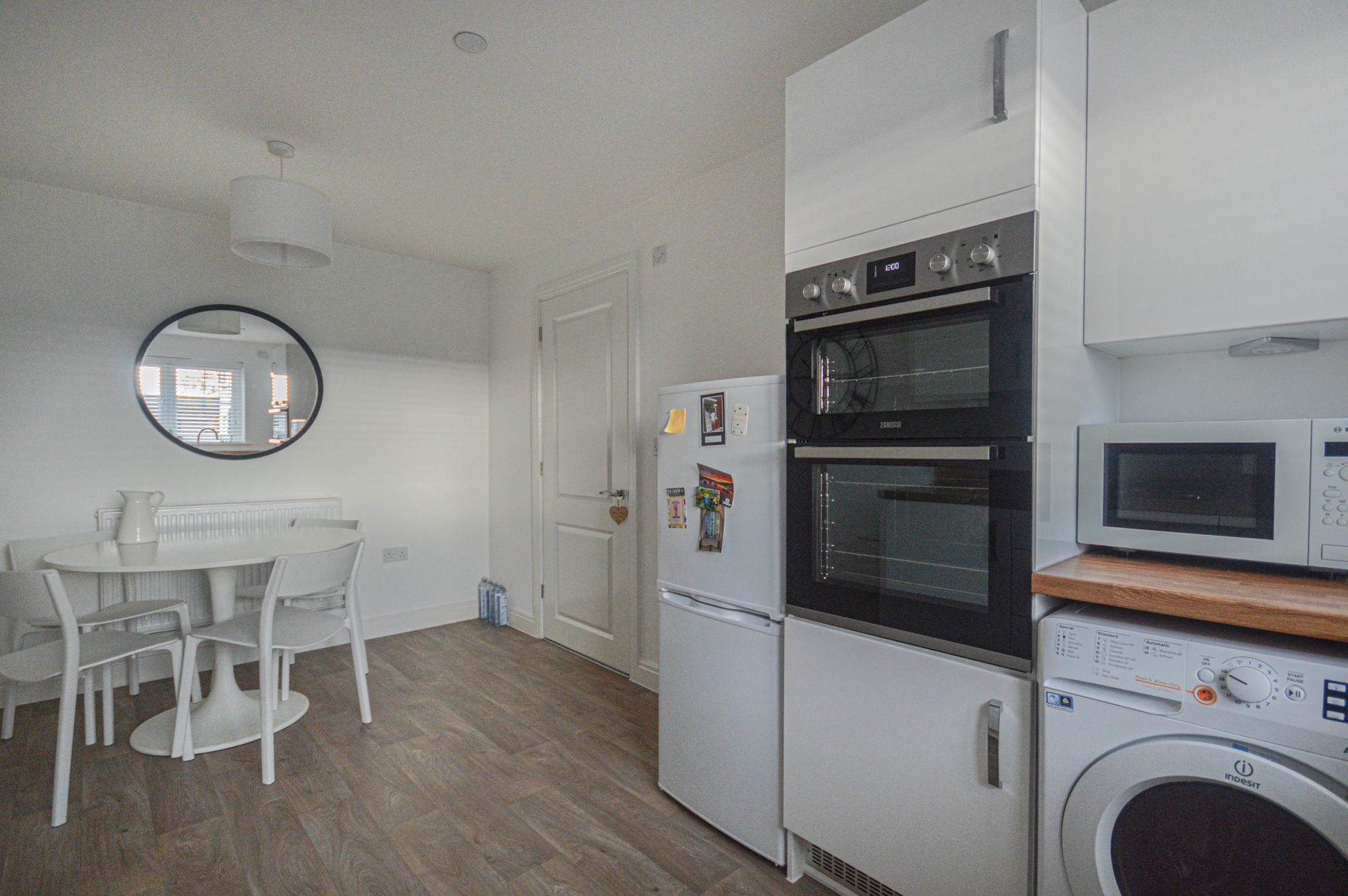3 bed detached house to rent in Oakfield Grange, Cwmbran  - Property Image 3