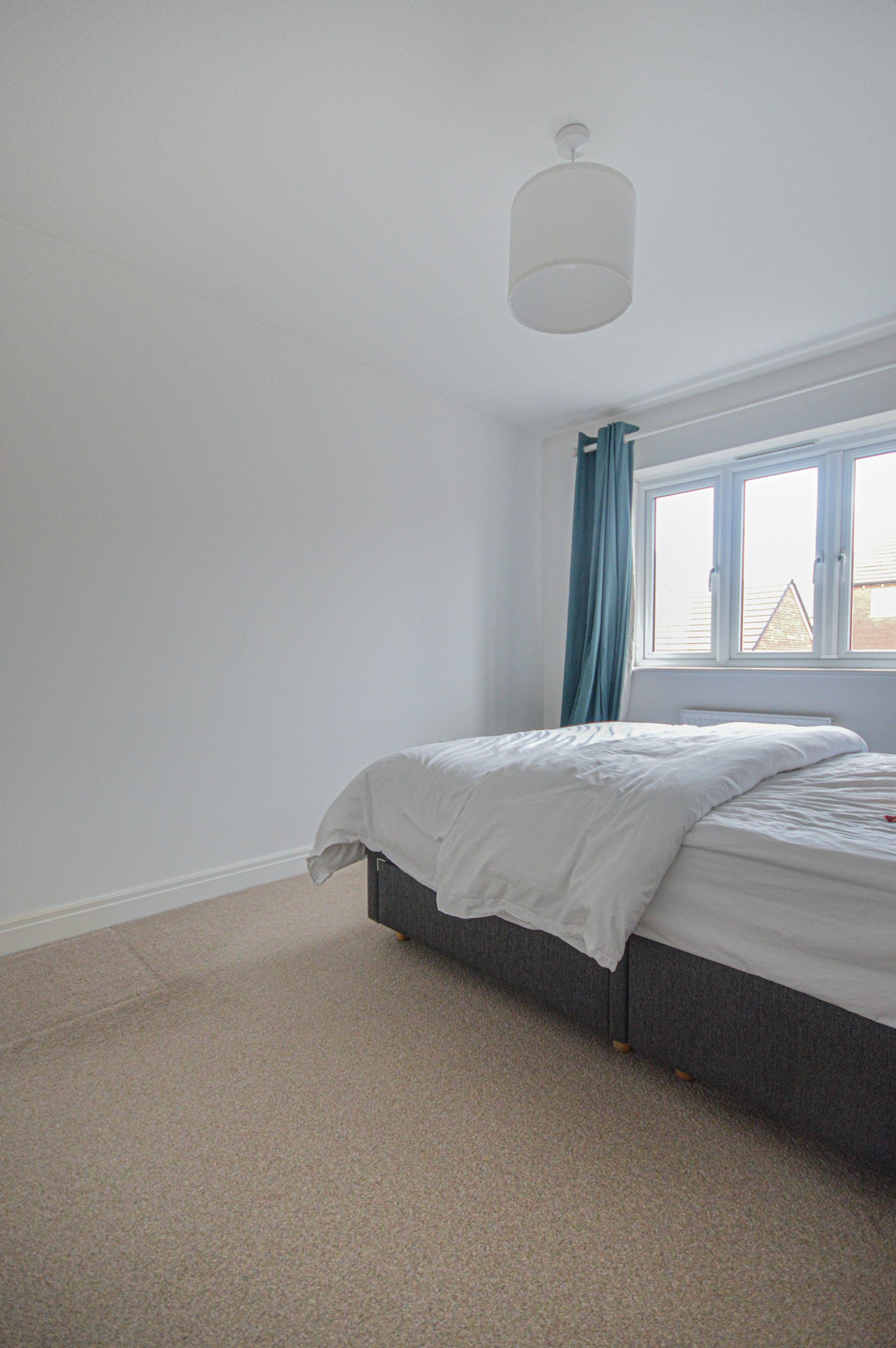 3 bed detached house to rent in Oakfield Grange, Cwmbran  - Property Image 16
