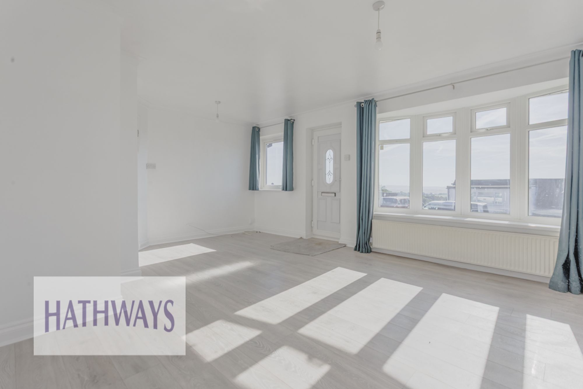 2 bed to rent in The Links, Pontypool  - Property Image 3