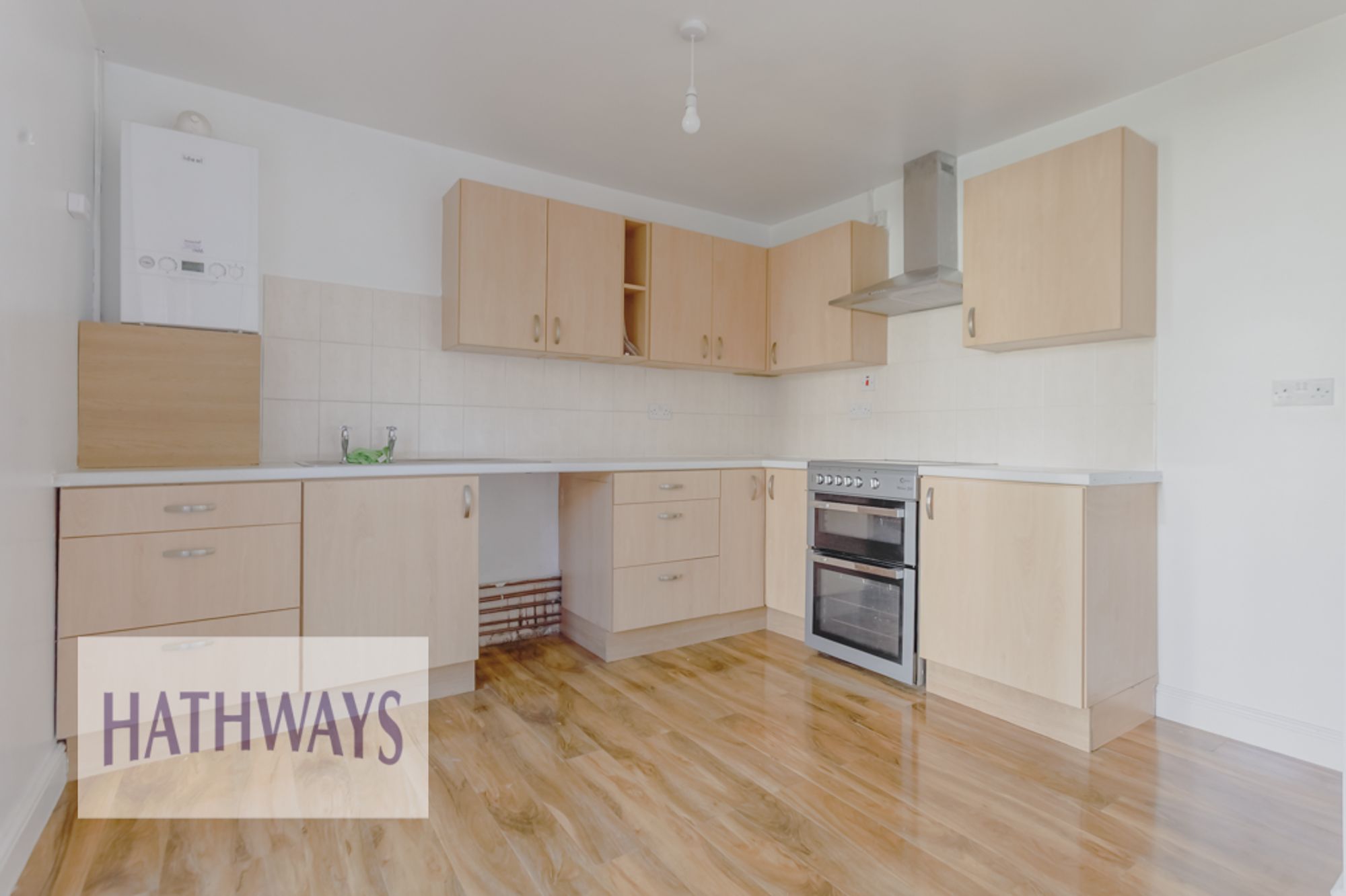 2 bed to rent in The Links, Pontypool  - Property Image 11