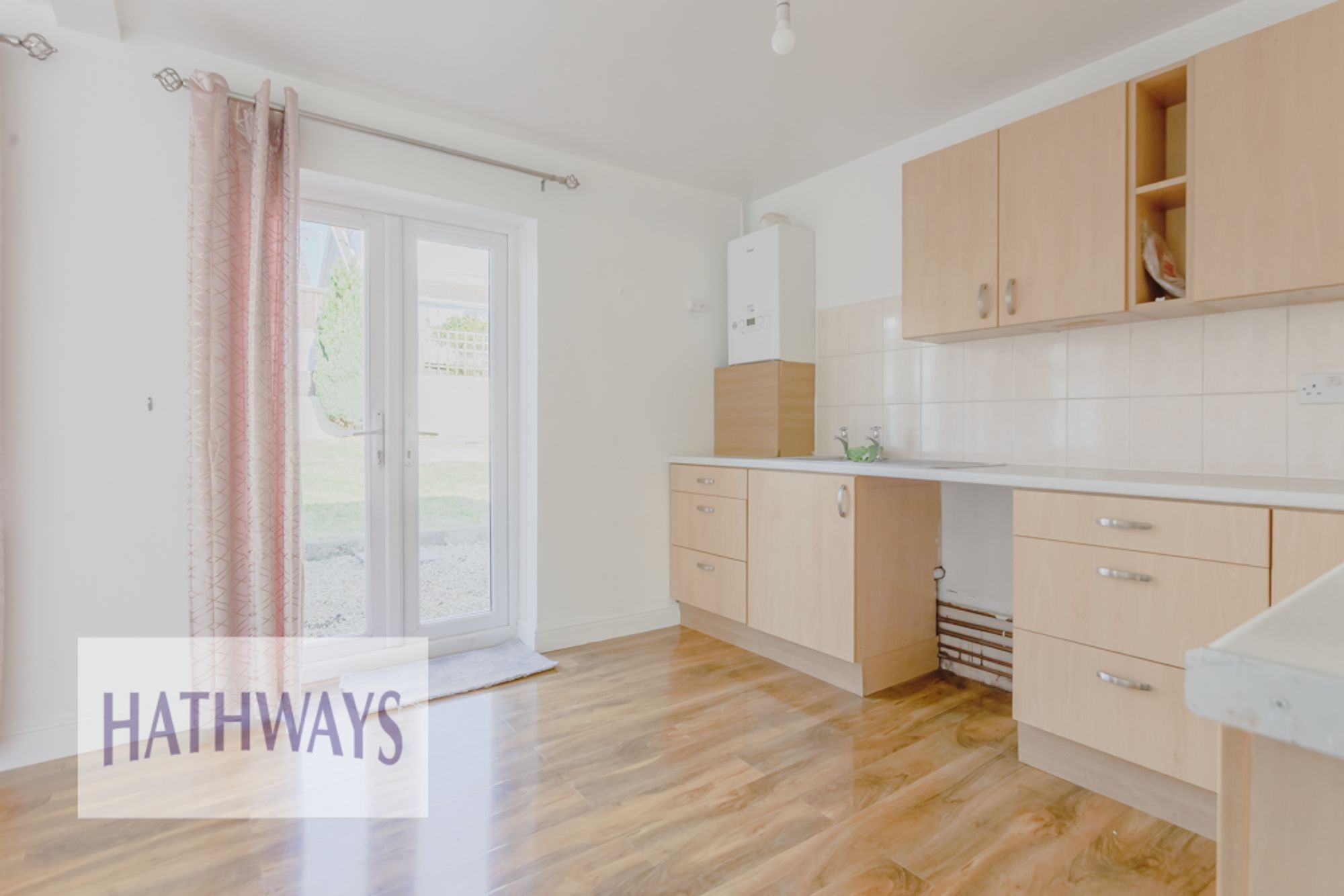 2 bed to rent in The Links, Pontypool  - Property Image 10