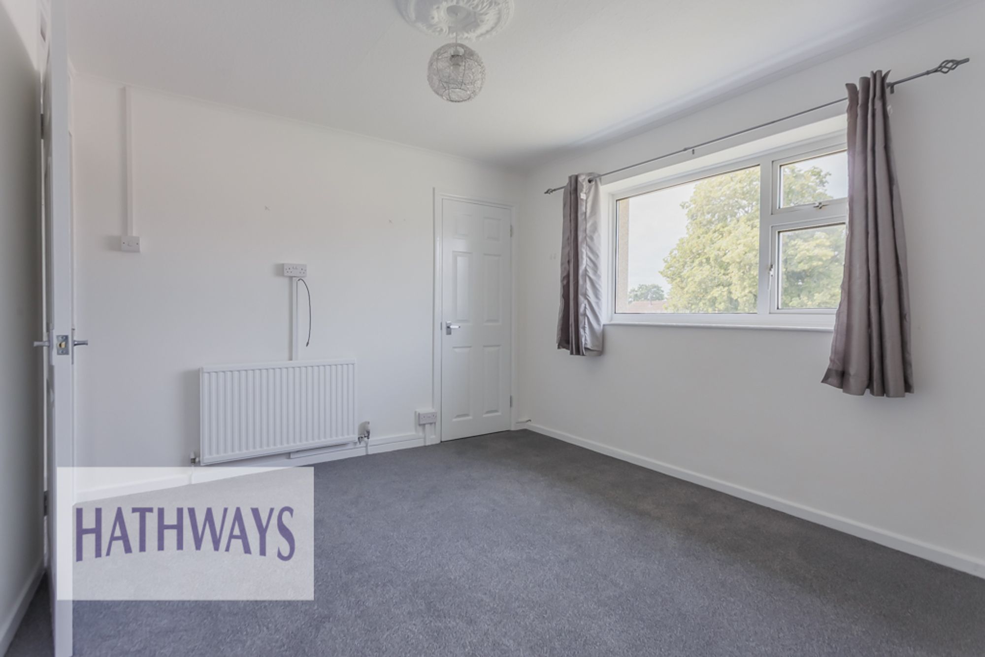 3 bed mid-terraced house for sale in North Road, Cwmbran 24