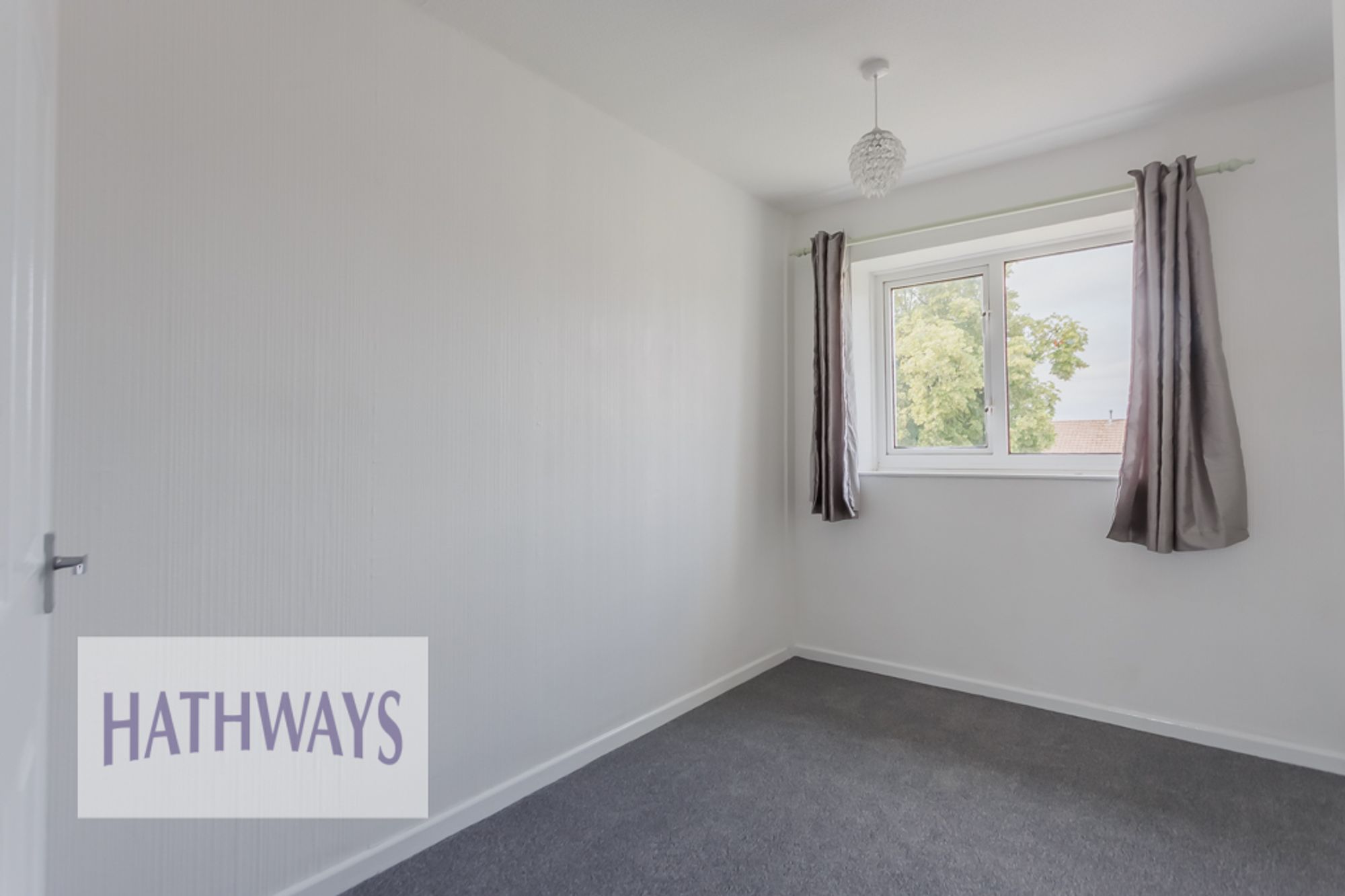 3 bed mid-terraced house for sale in North Road, Cwmbran  - Property Image 31