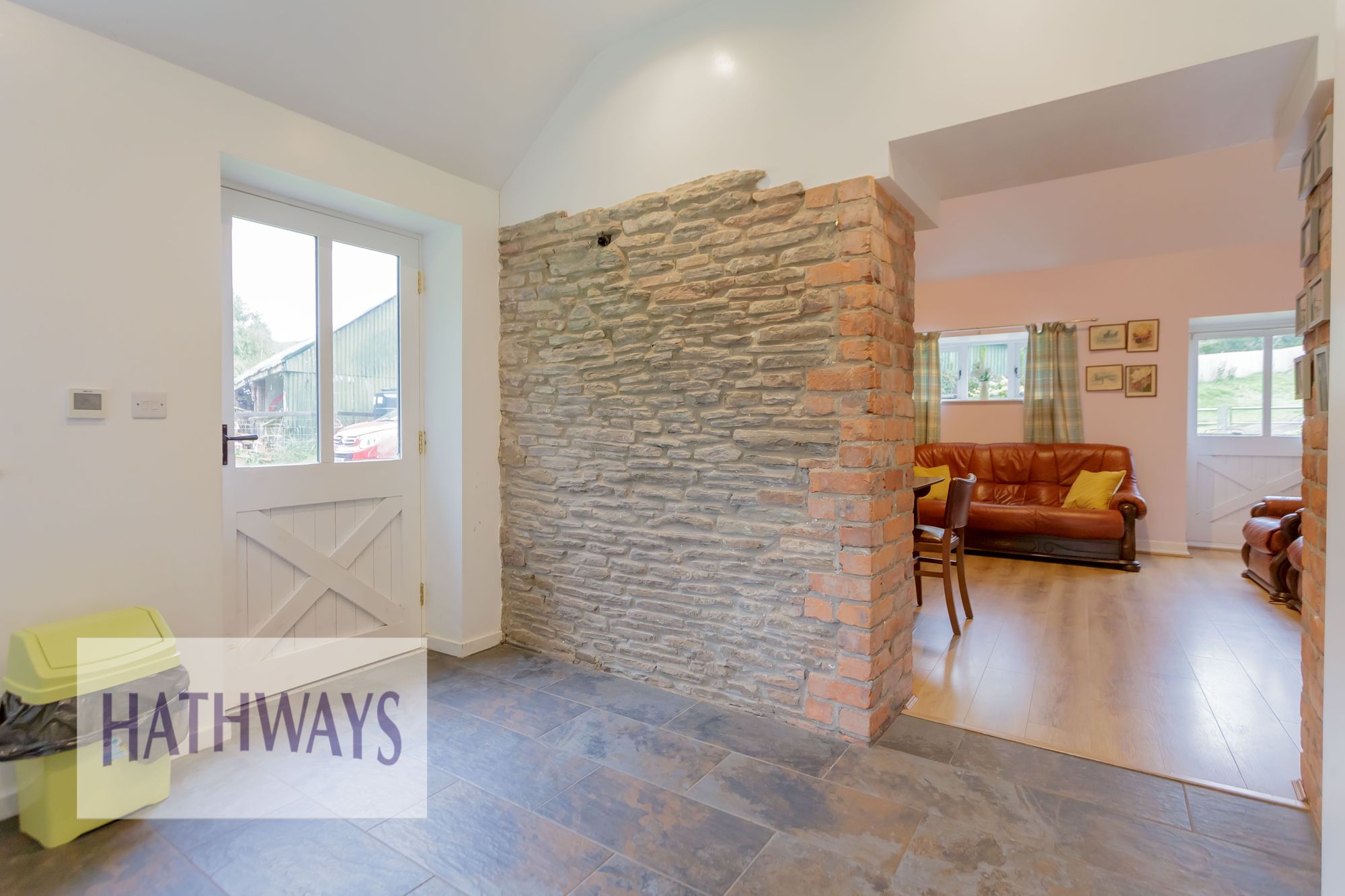 1 bed to rent in Llantrisant, Usk 6