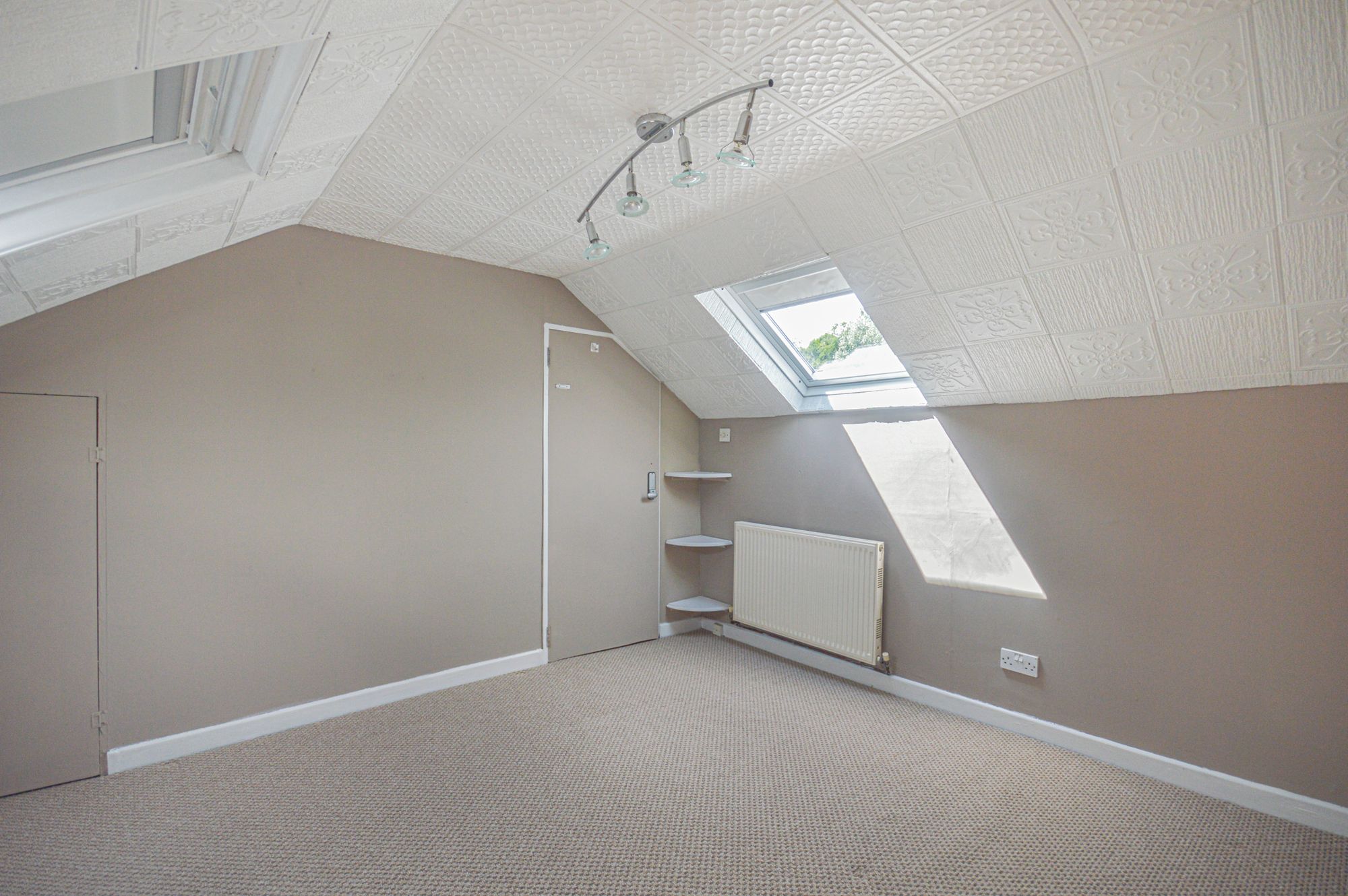 2 bed to rent in Richmond Street, Cwmbran 24
