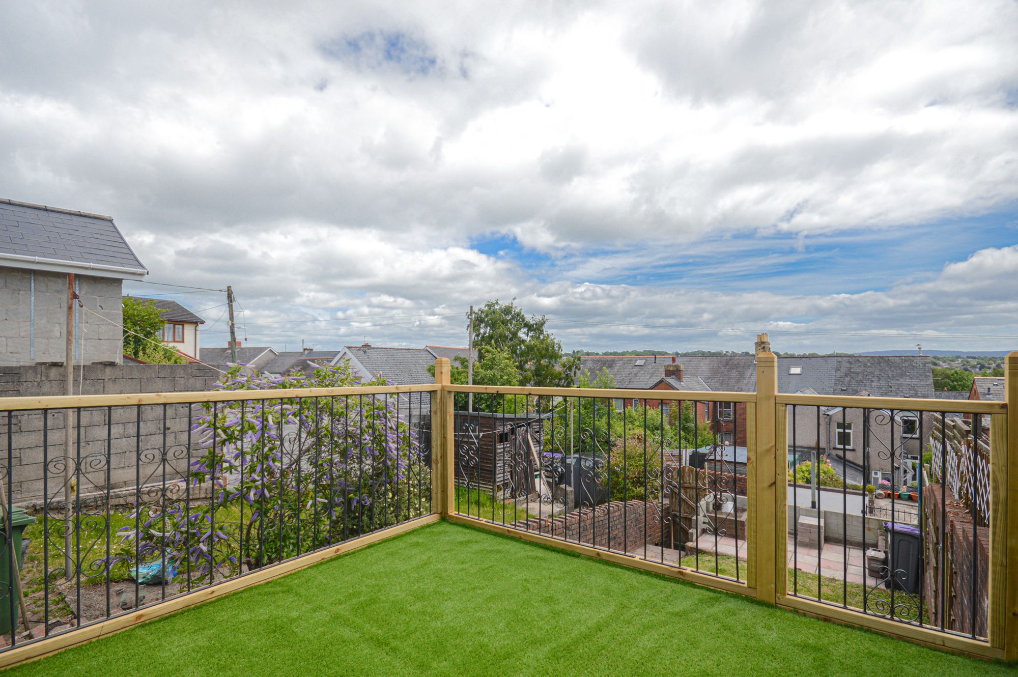 2 bed to rent in Richmond Street, Cwmbran  - Property Image 11