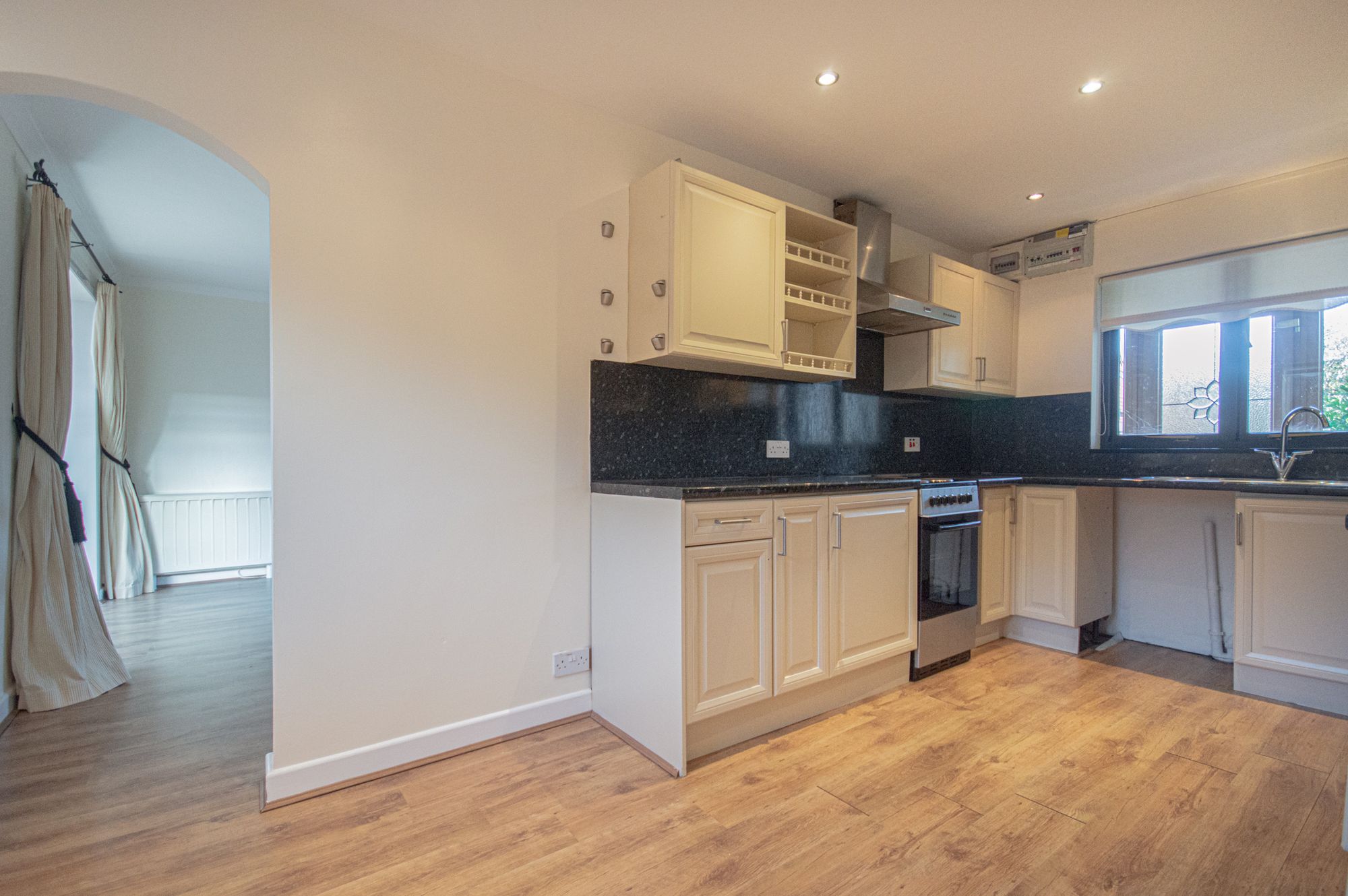 2 bed to rent in Elder Close, Newport 9