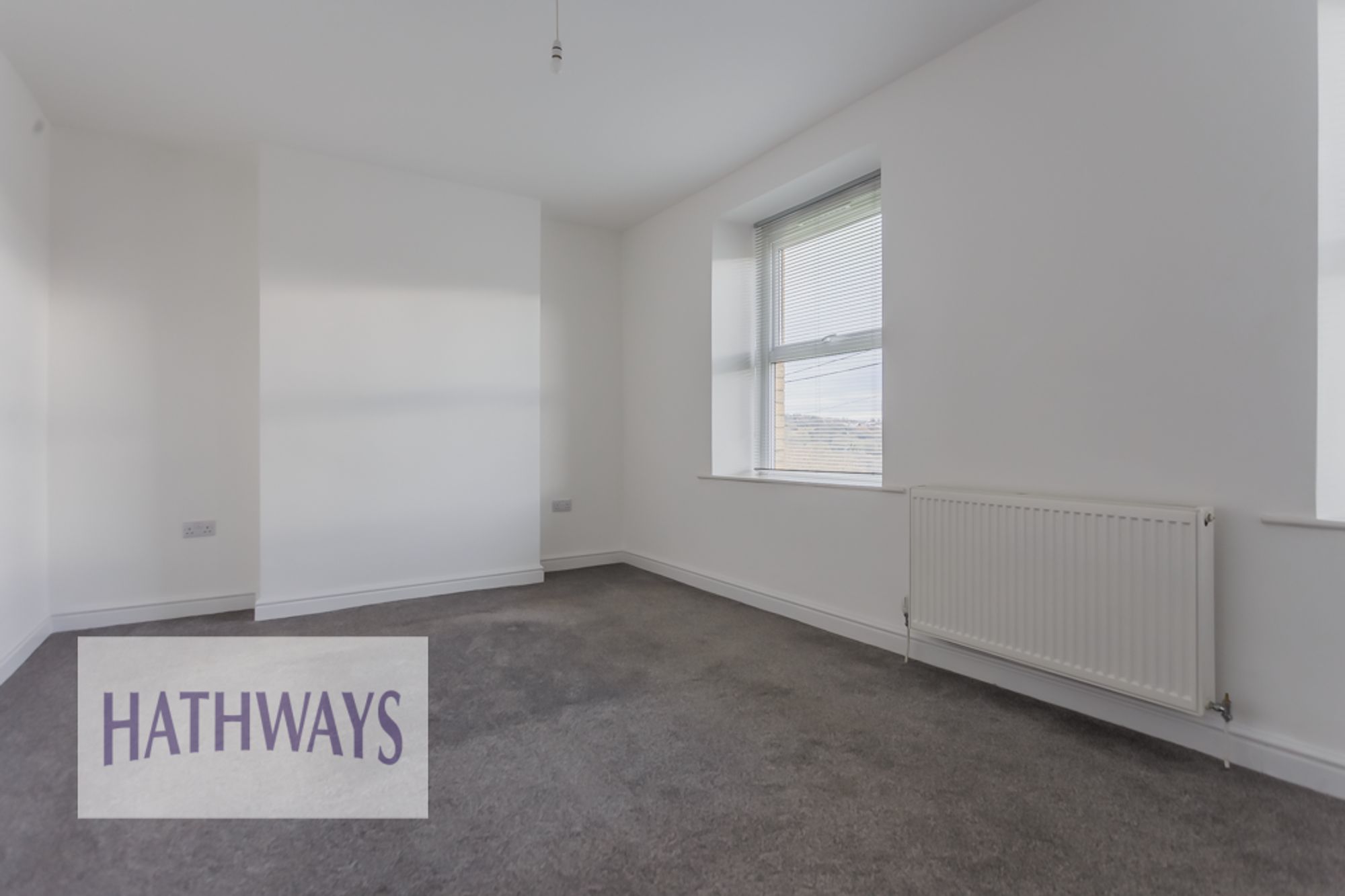 3 bed terraced house to rent in Severn View Terrace, Pontypool  - Property Image 16