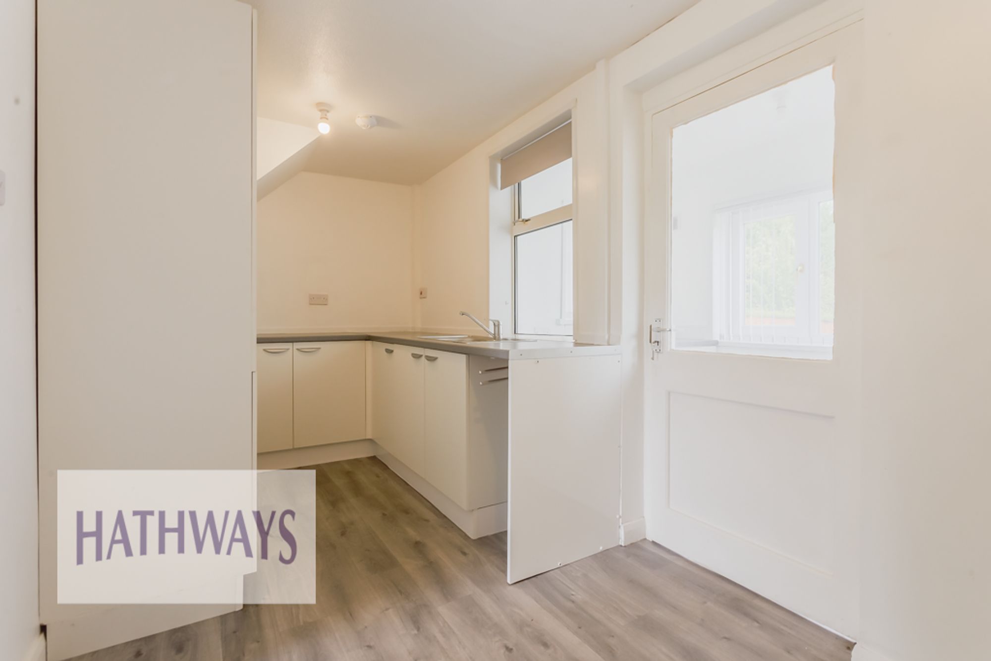3 bed semi-detached house to rent in Brynwern, Pontypool  - Property Image 4