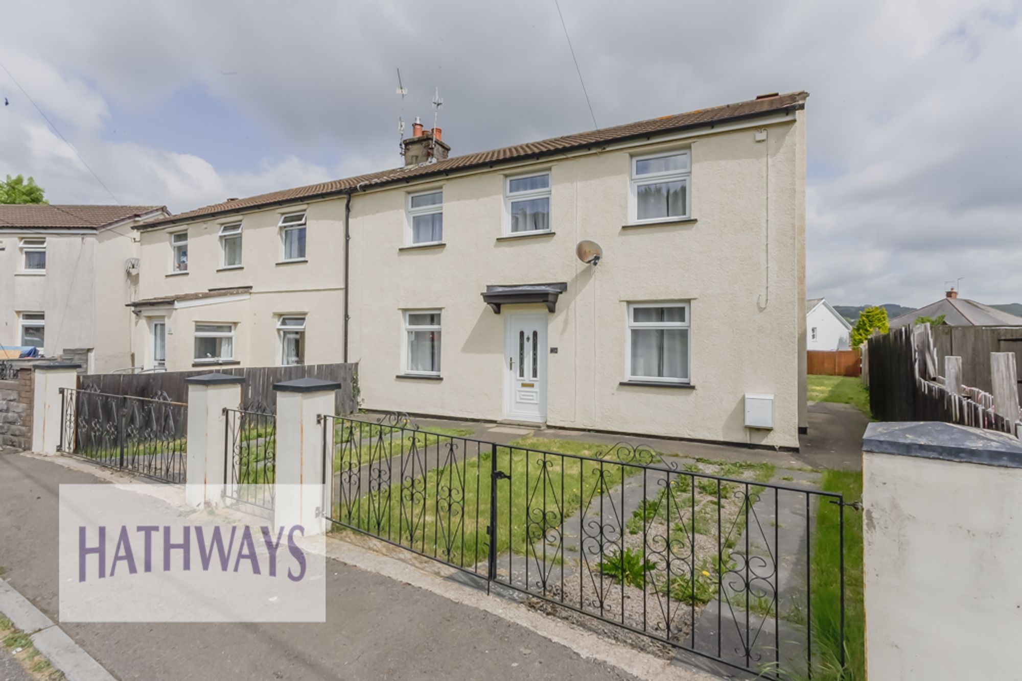 3 bed semi-detached house to rent in Brynwern, Pontypool, NP4