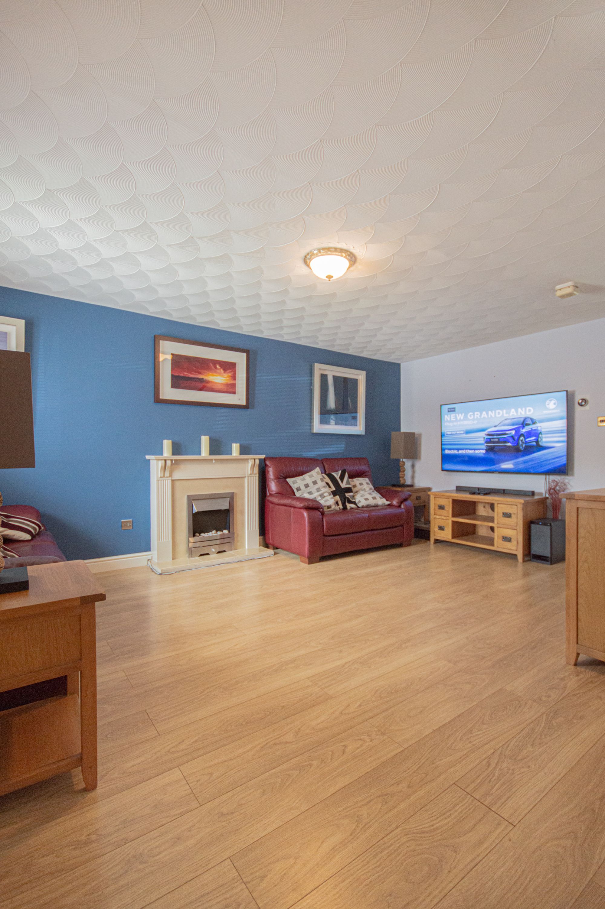 3 bed to rent in Manor Park, Newport  - Property Image 8