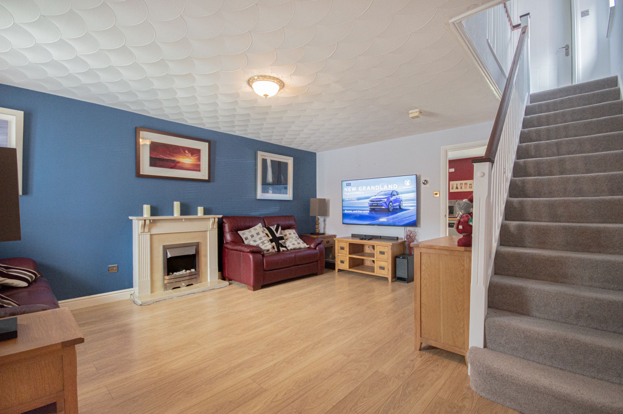3 bed to rent in Manor Park, Newport  - Property Image 9