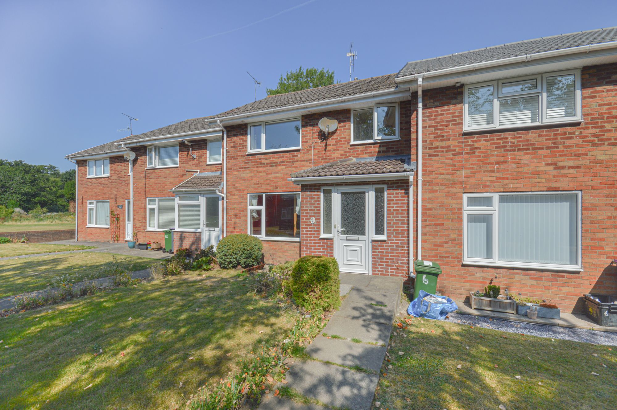 3 bed house to rent in Avon Place, Cwmbran  - Property Image 1