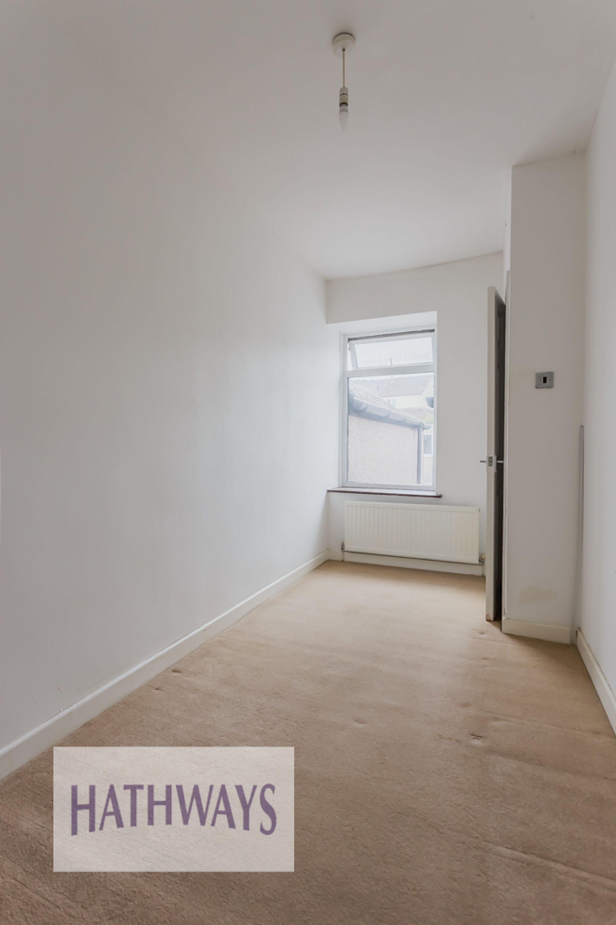 3 bed for sale in Oxford Street, Pontypool  - Property Image 28