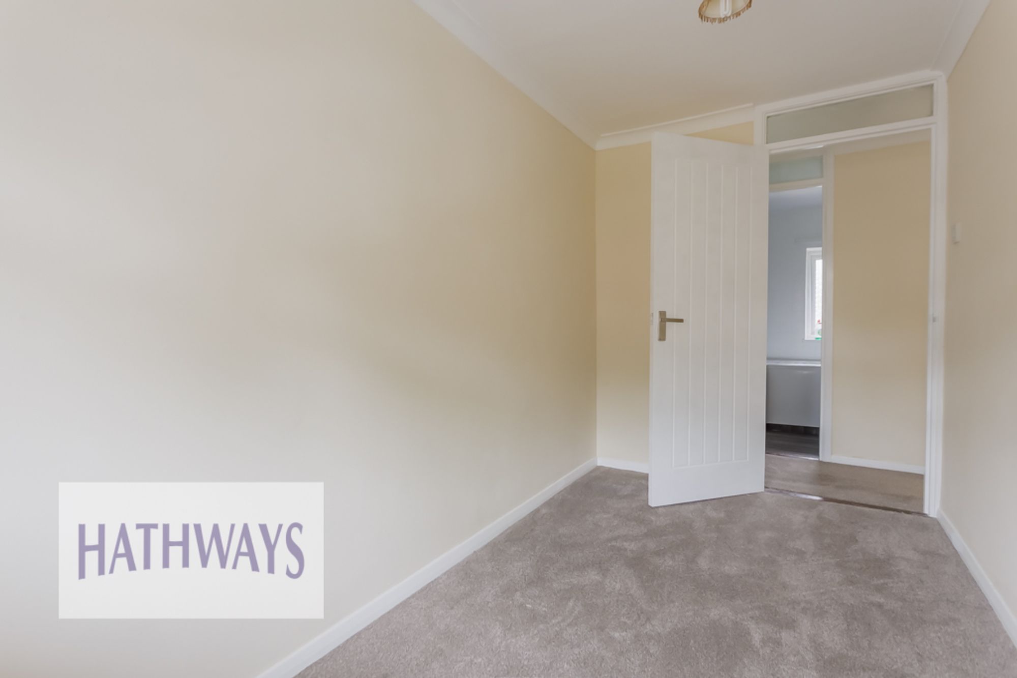 3 bed house for sale in Beaumaris Drive, Cwmbran  - Property Image 25