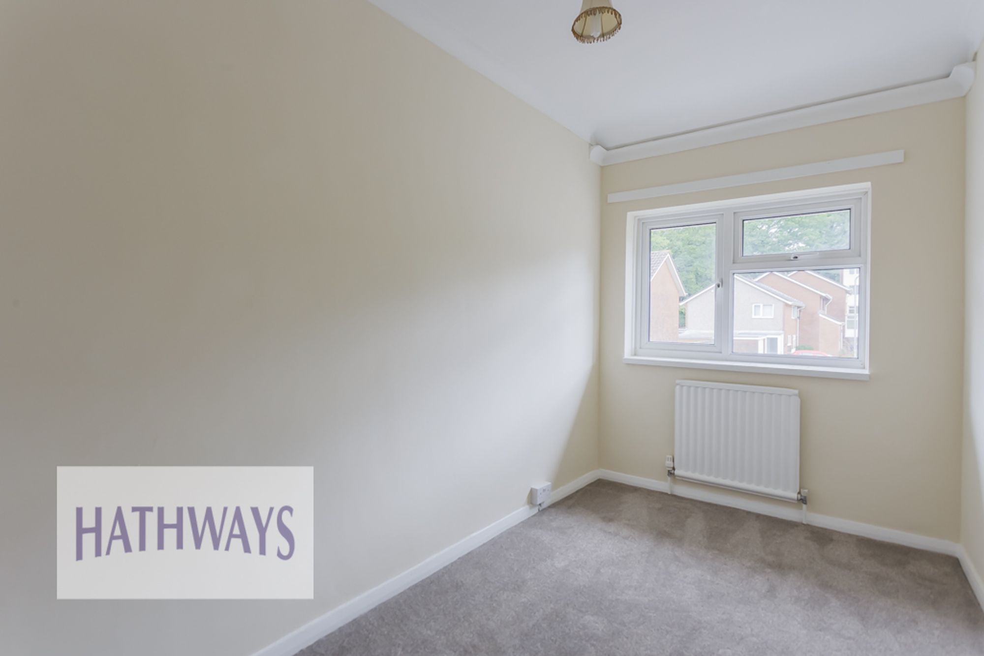 3 bed terraced house for sale in Beaumaris Drive, Cwmbran  - Property Image 23