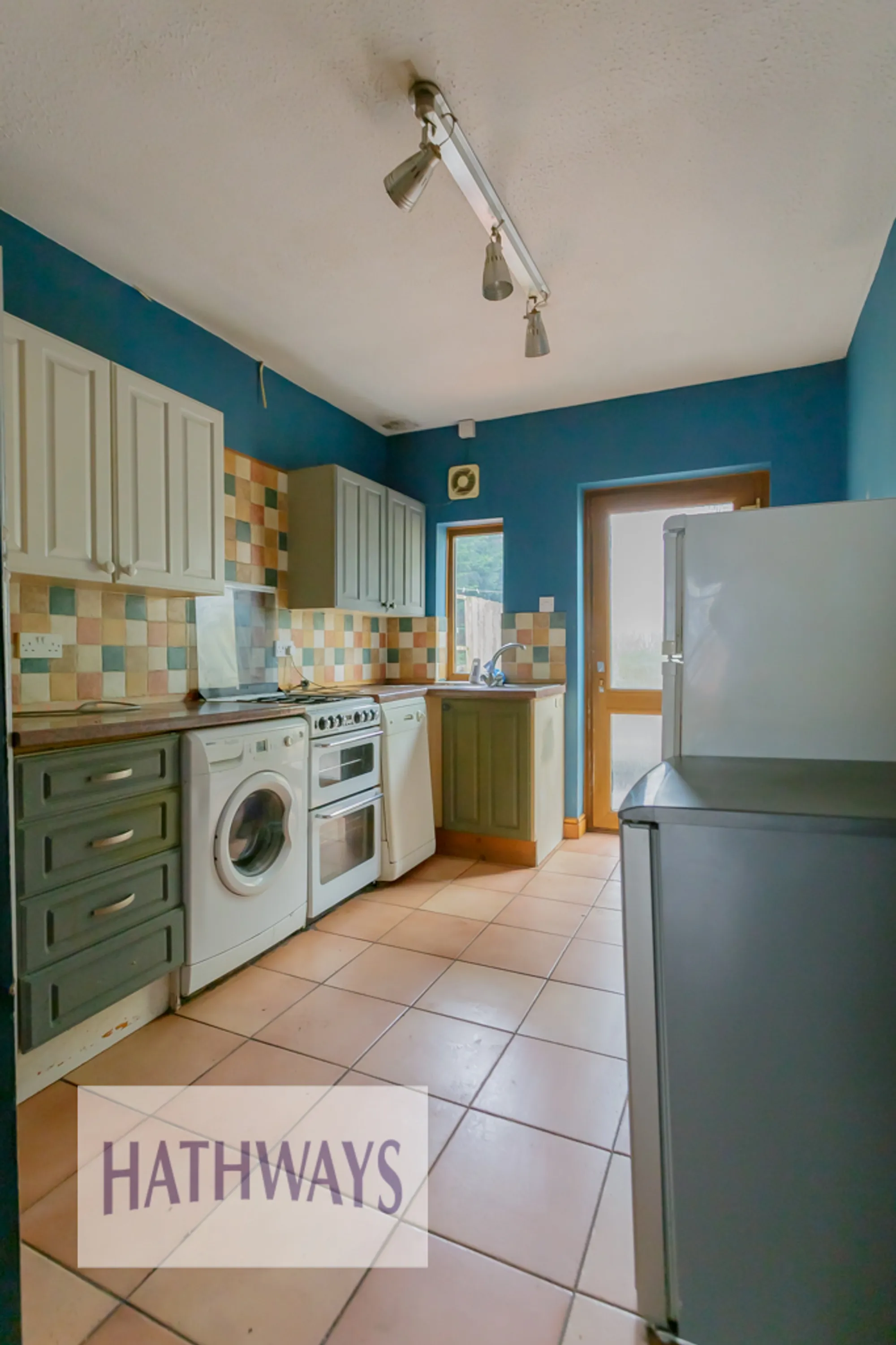 3 bed for sale in Vivian Road, Newport  - Property Image 11