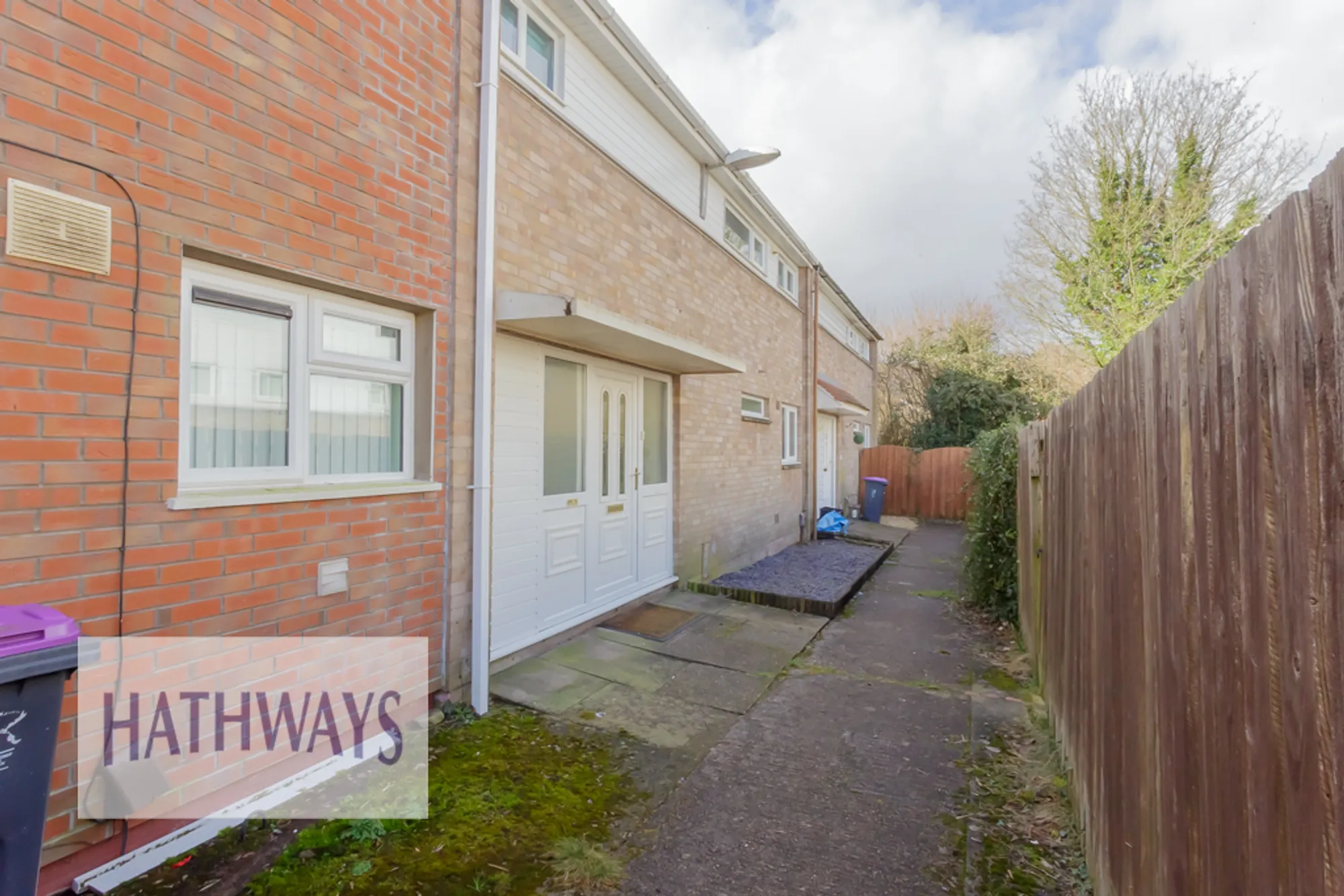 3 bed mid-terraced house for sale in East Roedin, Cwmbran  - Property Image 1