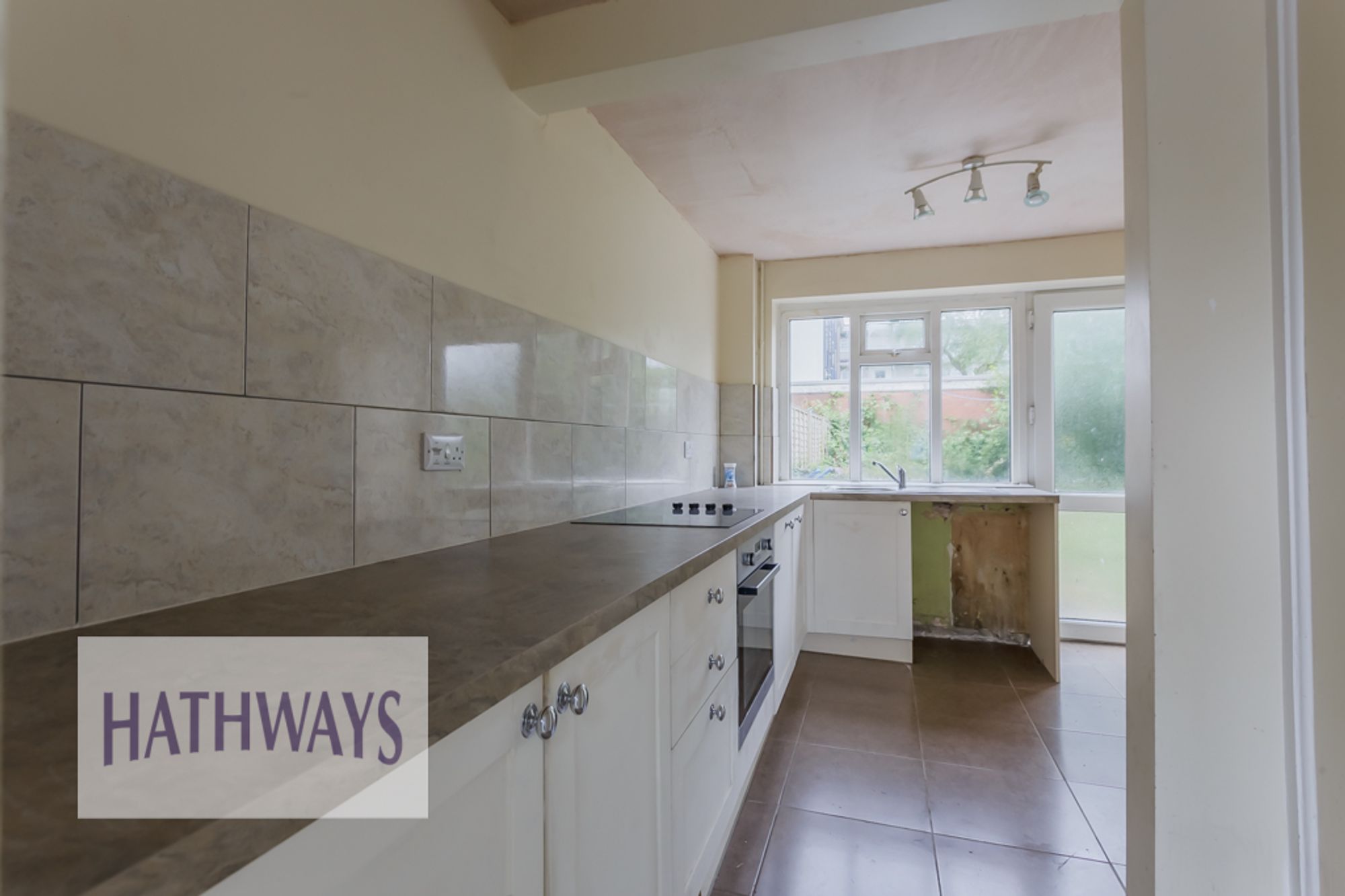 2 bed terraced house for sale in Turberville Road, Cwmbran  - Property Image 4