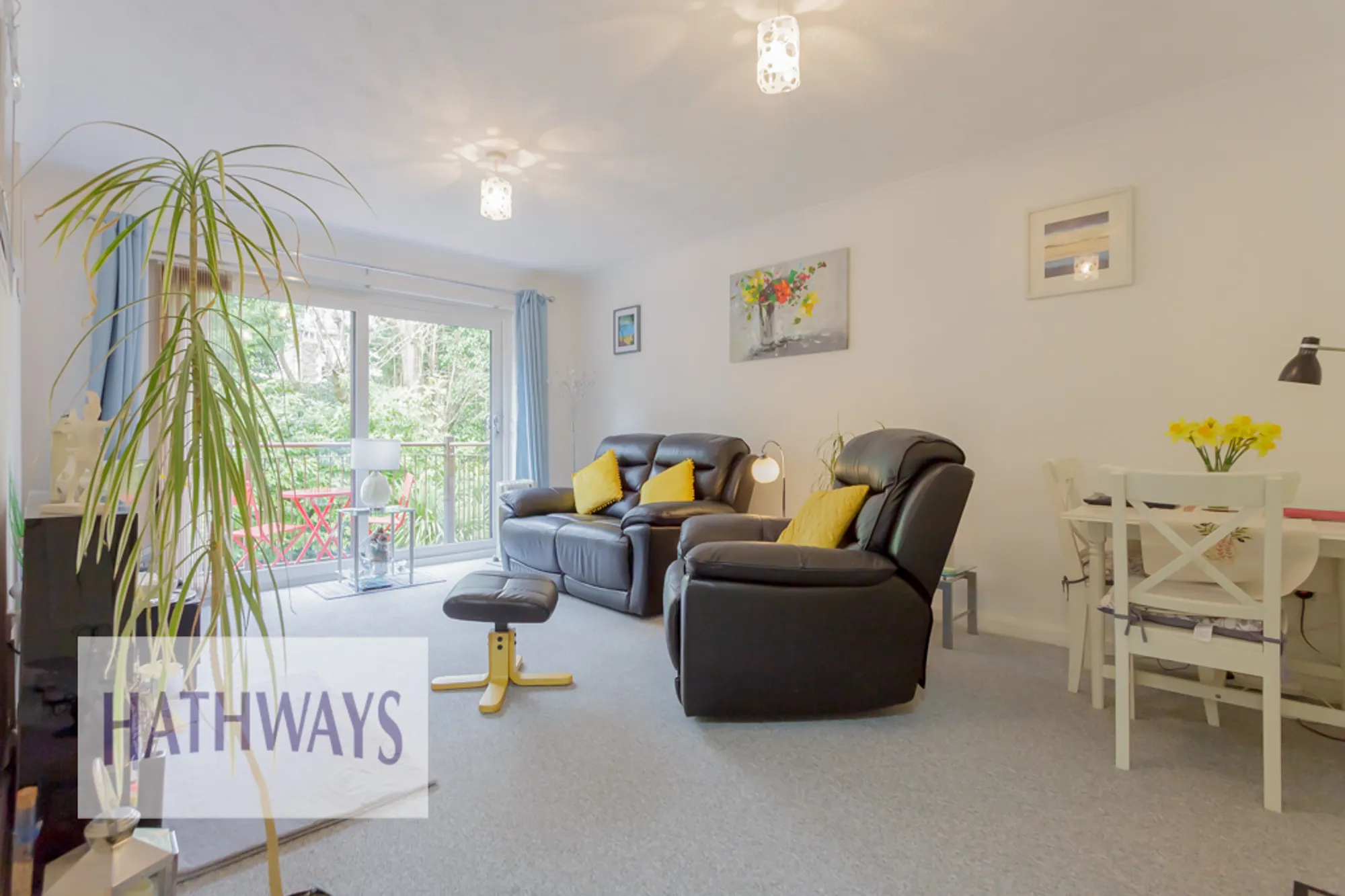 2 bed flat for sale in Oakfield Road, Newport  - Property Image 5