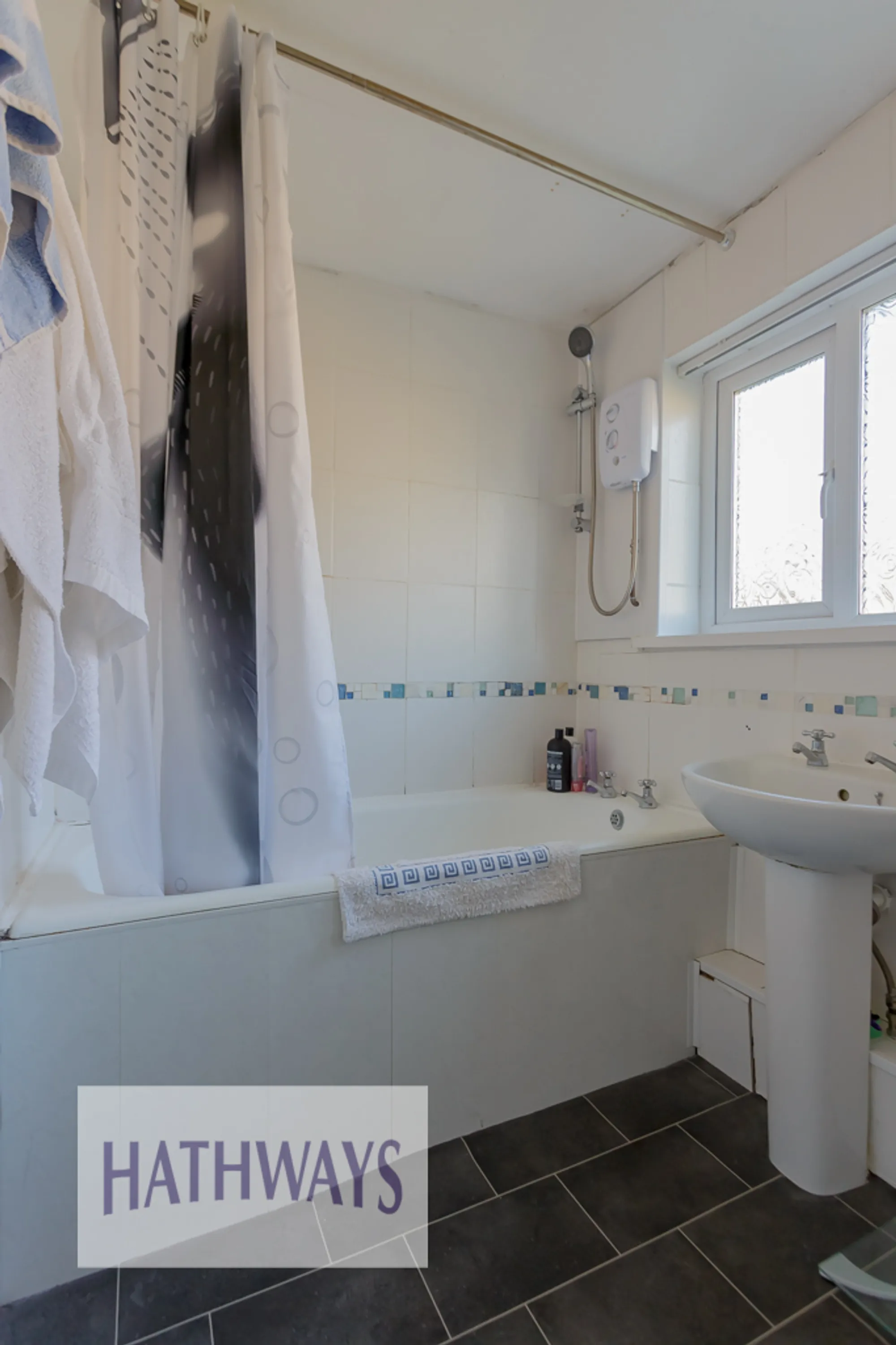 3 bed end of terrace house for sale in Caradoc Close, Newport  - Property Image 23