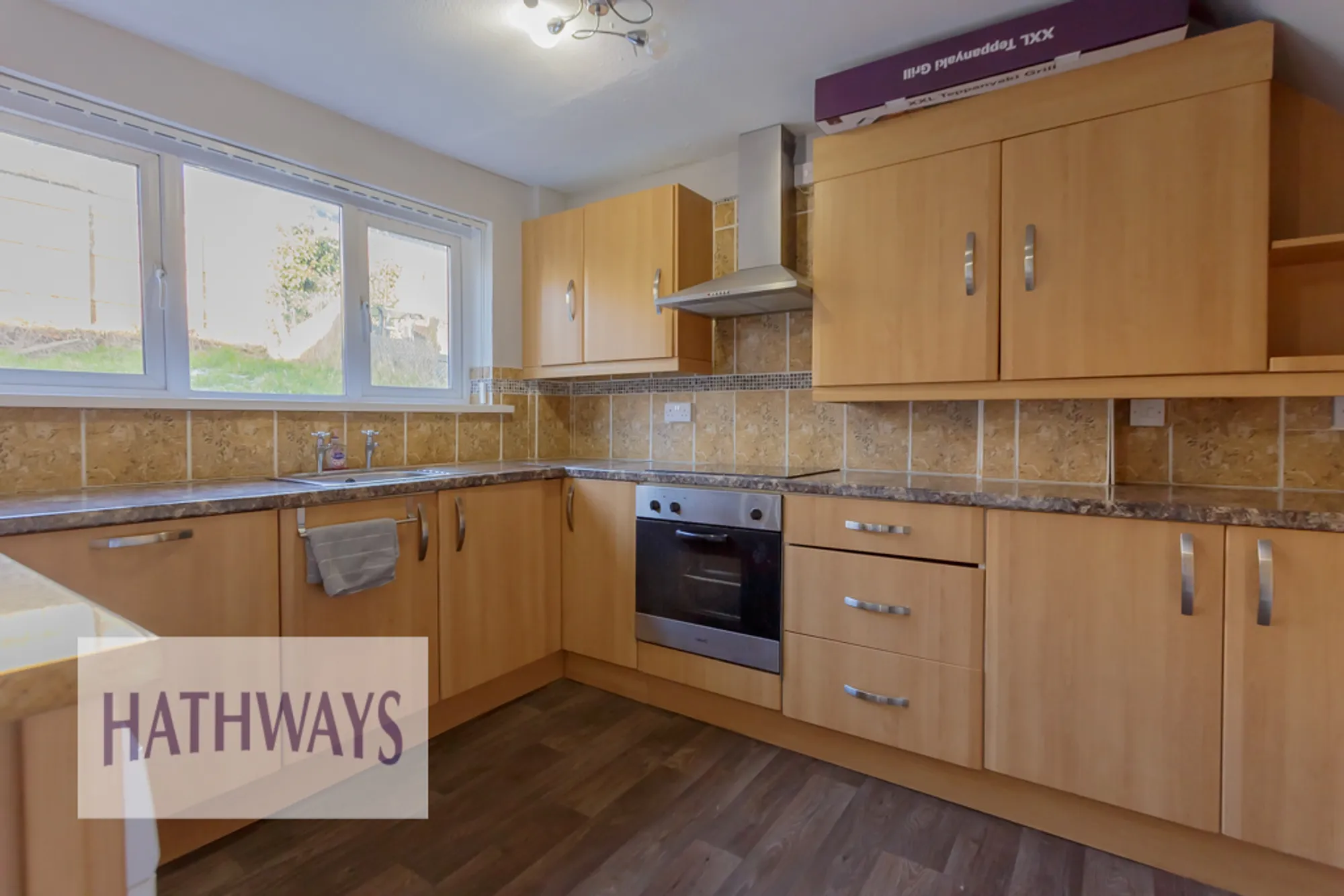 3 bed end of terrace house for sale in Caradoc Close, Newport  - Property Image 9