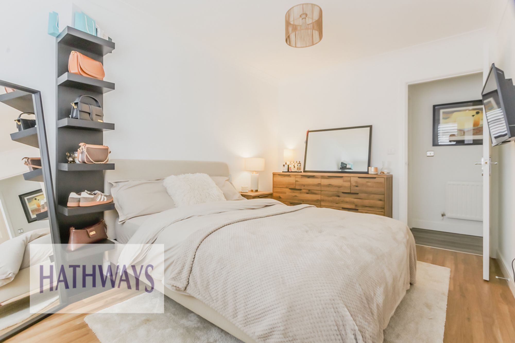 4 bed detached house for sale in Lansdowne Gardens, Cwmbran  - Property Image 38