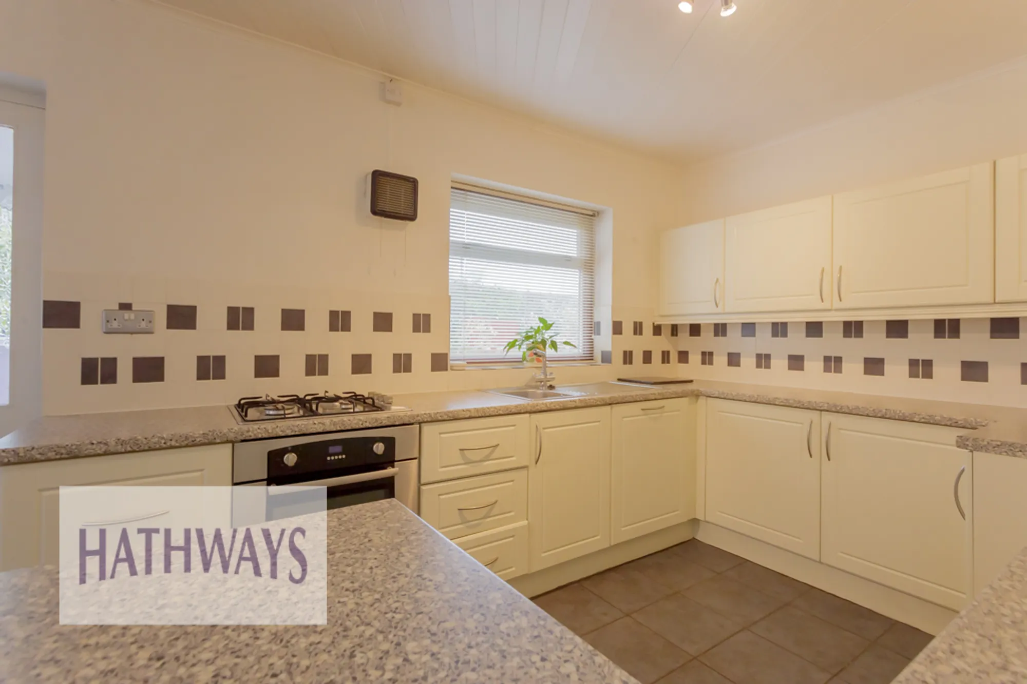 3 bed detached house for sale in Ashford Close North, Cwmbran  - Property Image 14