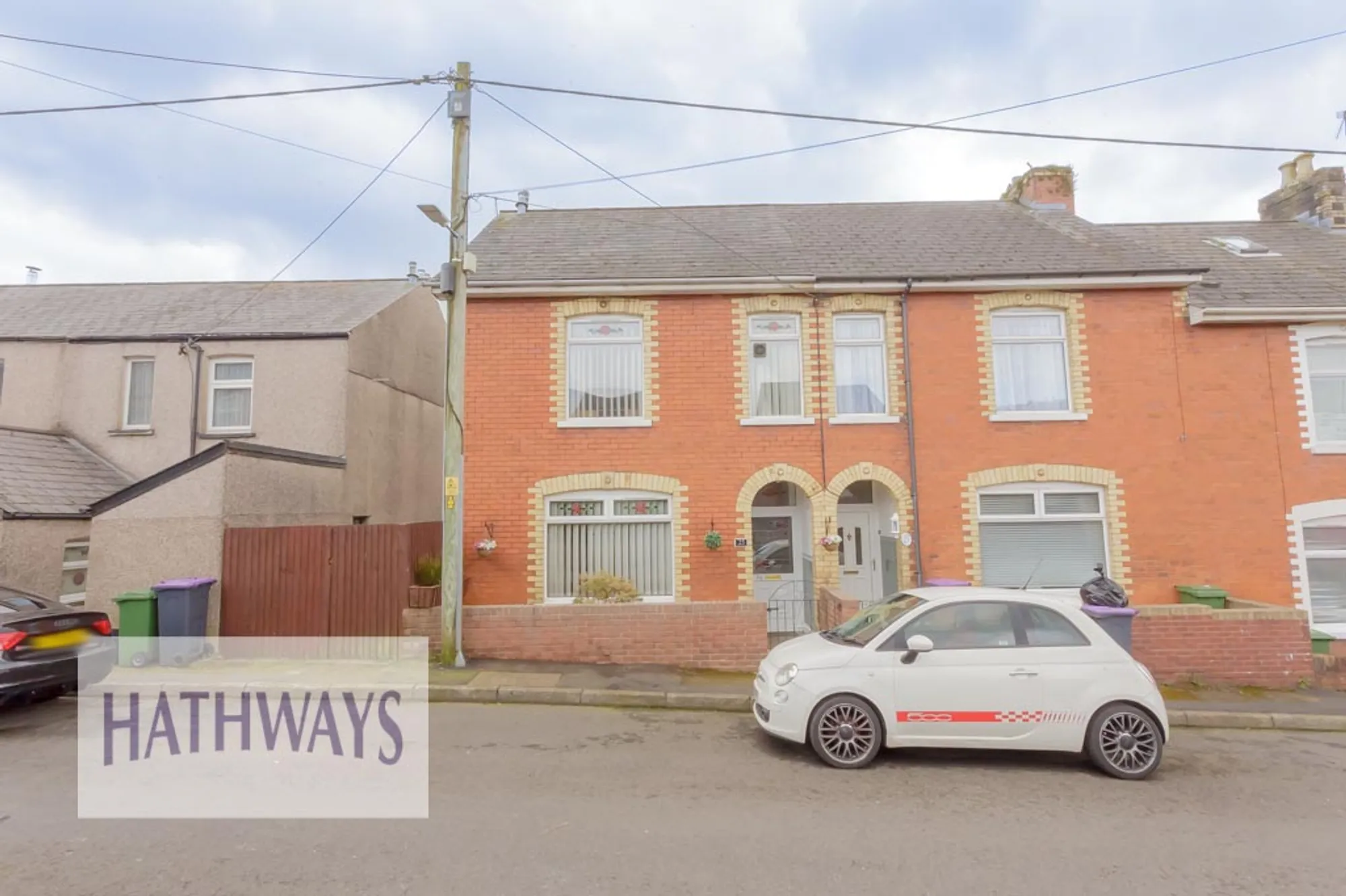 3 bed terraced house for sale in Gladstone Place, Pontypool  - Property Image 1