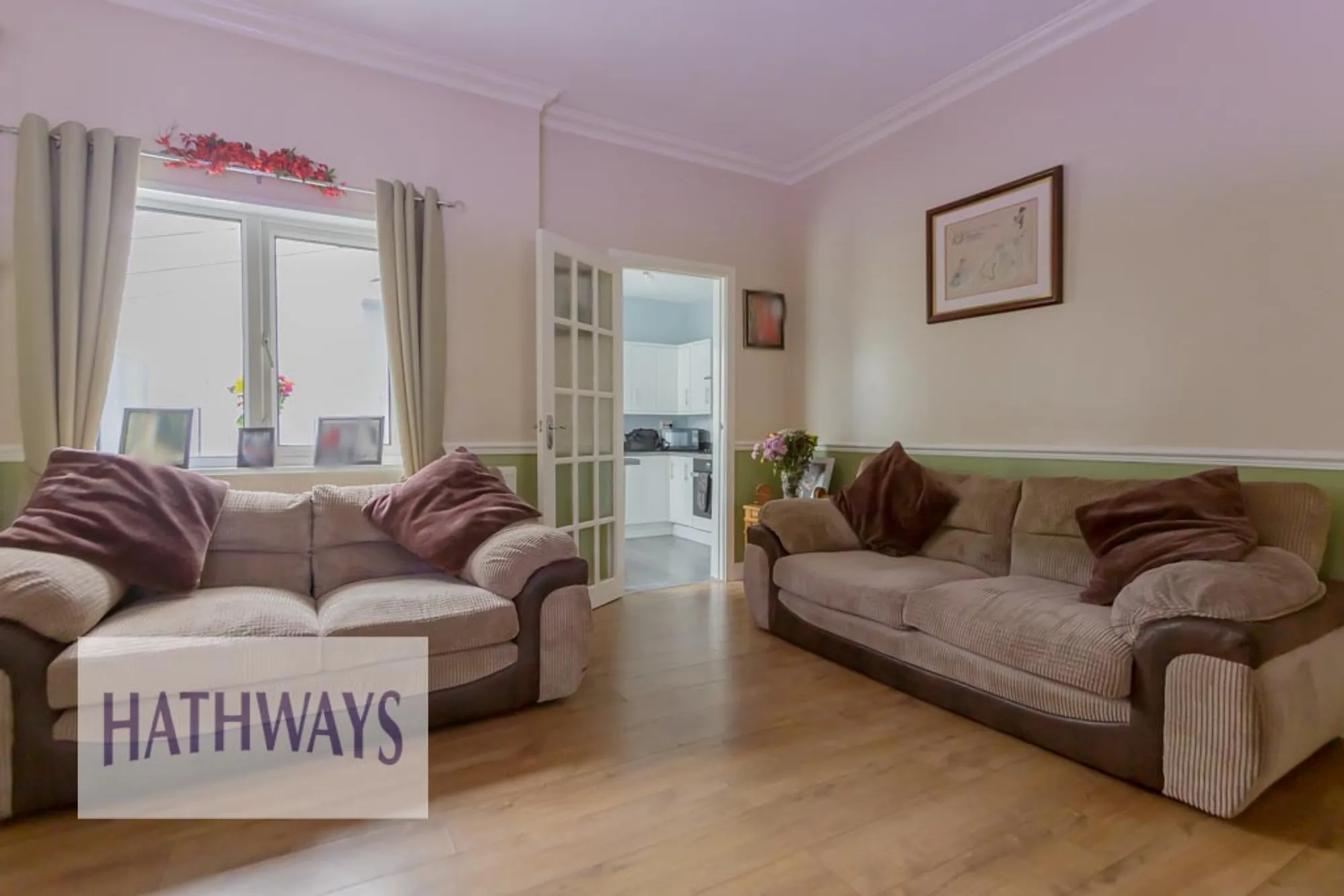3 bed terraced house for sale in Gladstone Place, Pontypool  - Property Image 11