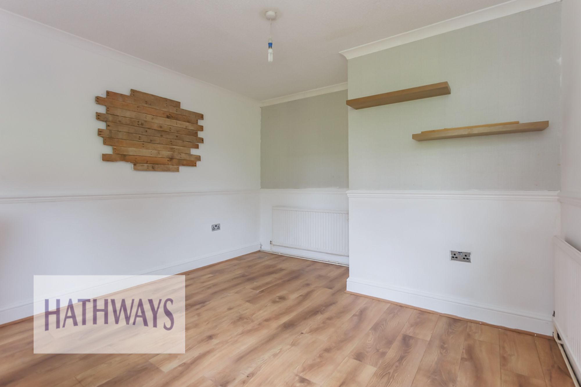 3 bed for sale in Coleford Path, Cwmbran  - Property Image 10